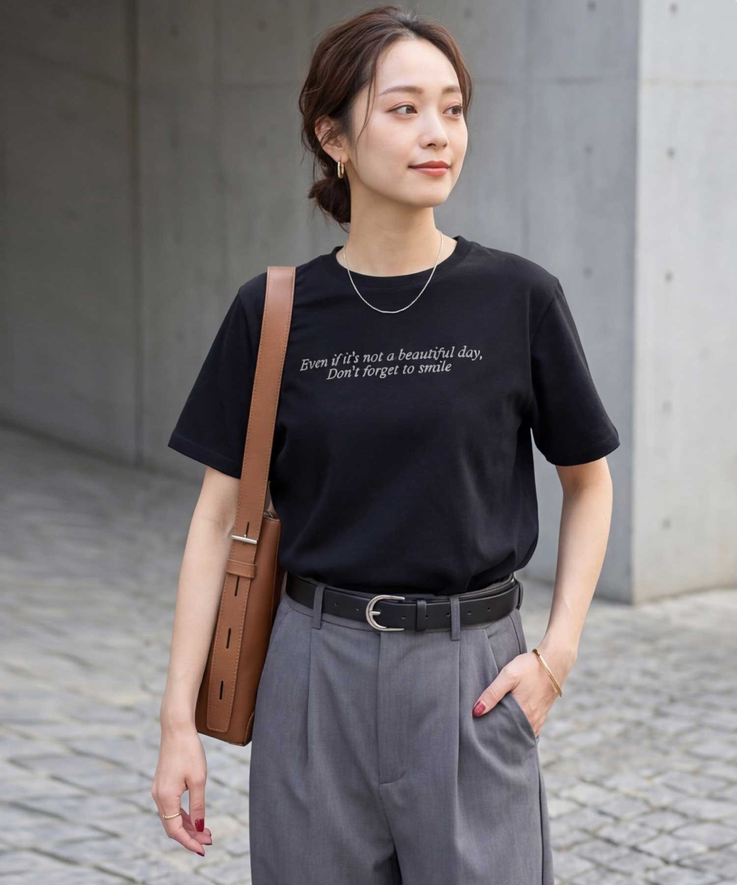 STYLE DELI スモールメッセージロゴTシャツ スタイルデリ トップス カットソー・Tシャツ ホワイト ブラック レッド