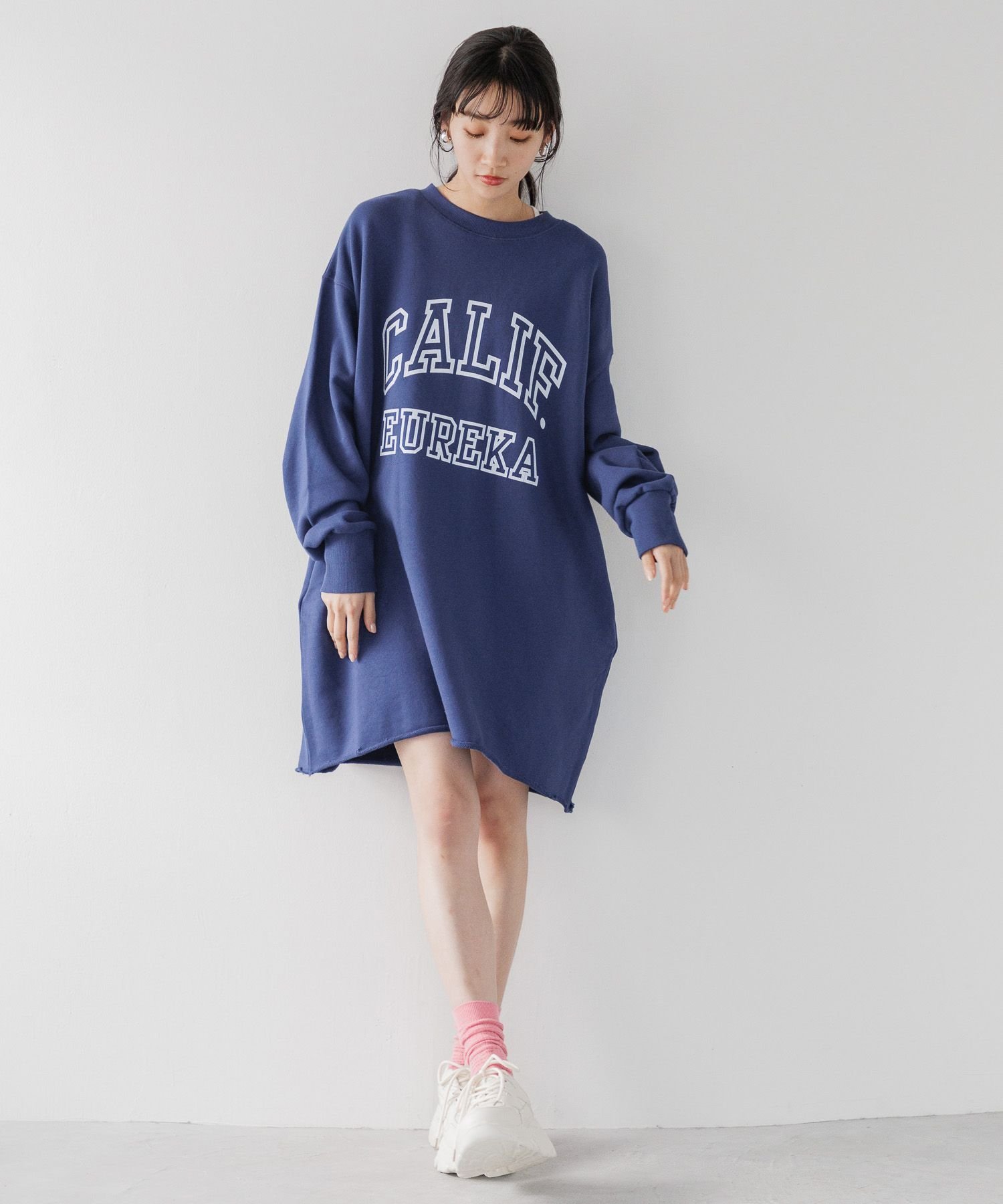 【SALE／30%OFF】LOWRYS FARM ロゴミニワンピース ローリーズファーム ワンピース・ドレス チュニック ネイビー ホワイト グレー【送料無料】のサムネイル