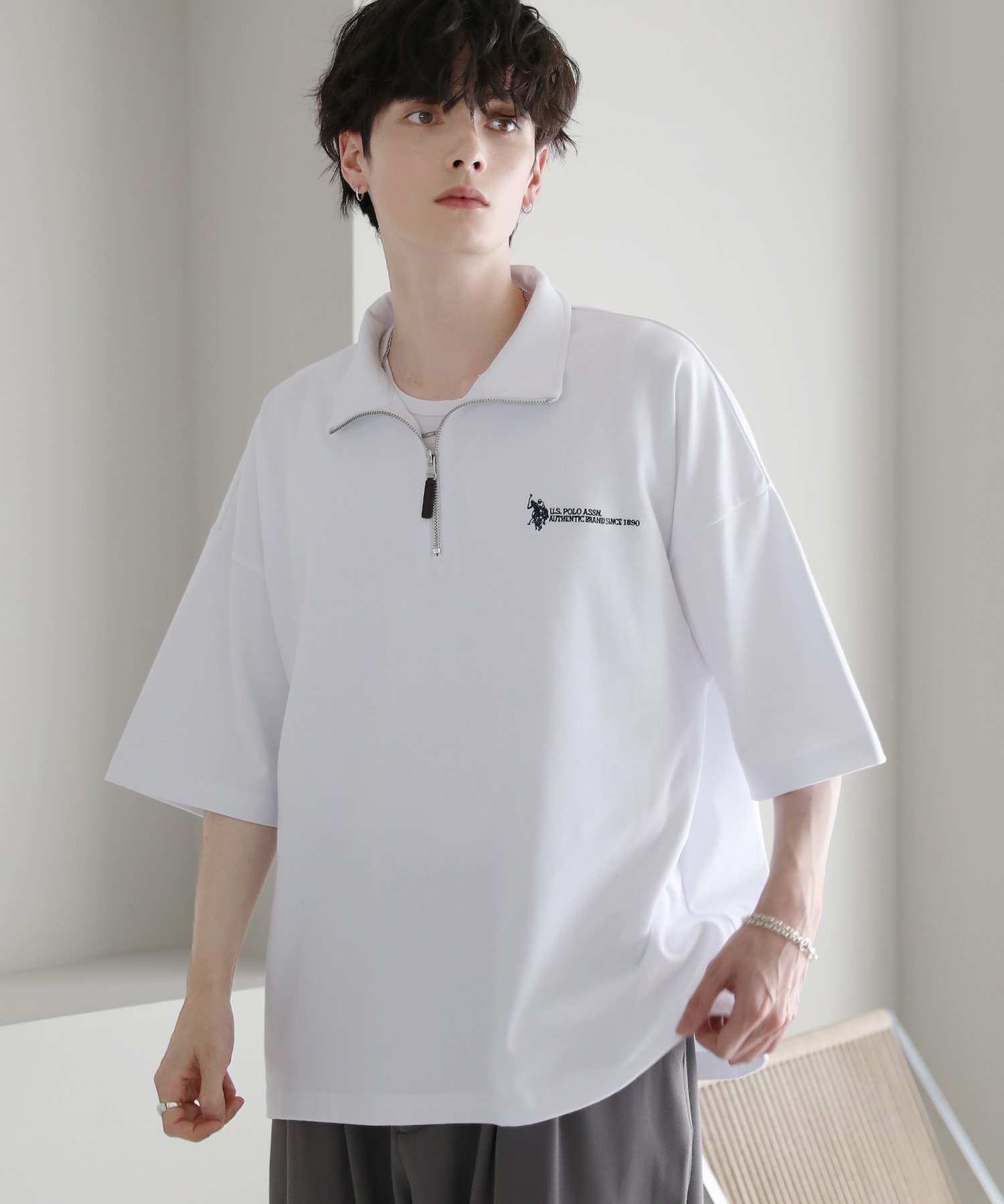ハーフジップ 半袖 Tシャツ モノトーン トップス 夏 2色 hra042 楽天市場】ハーフジップ tシャツ 綿100の通販