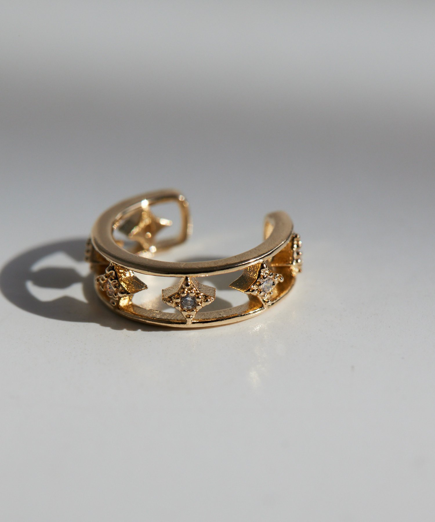 ear PAPILLONNER 《WEB限定》透かしダイヤイヤーカフ イア パピヨネ アクセサリー・腕時計 その他のアクセサリー・腕時計 シルバー ゴールド