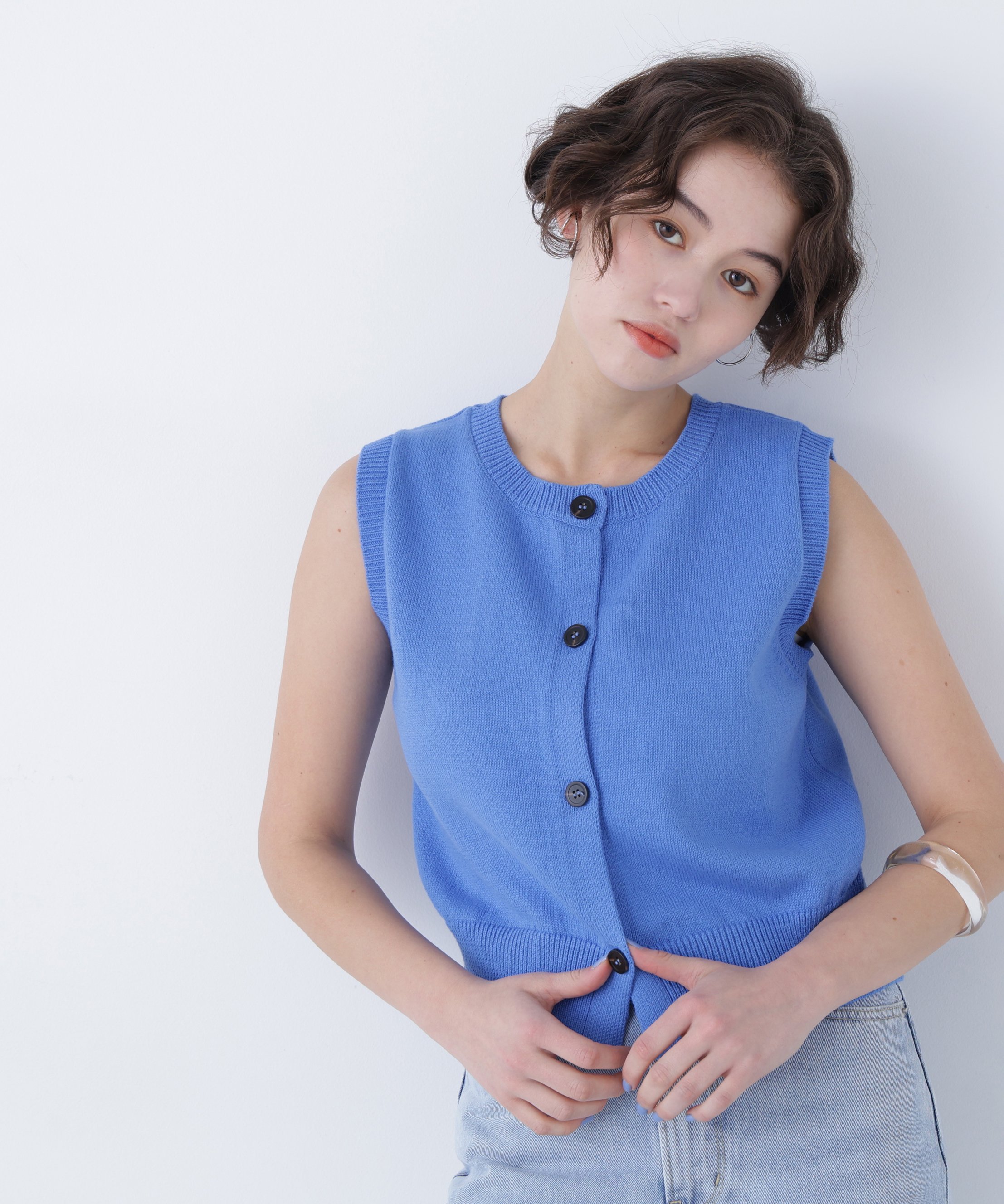 NATURAL BEAUTY BASIC ＜N.＞コンパクトニットベスト ナチュラルビューティベーシック トップス ニット ブルー ホワイト ネイビー