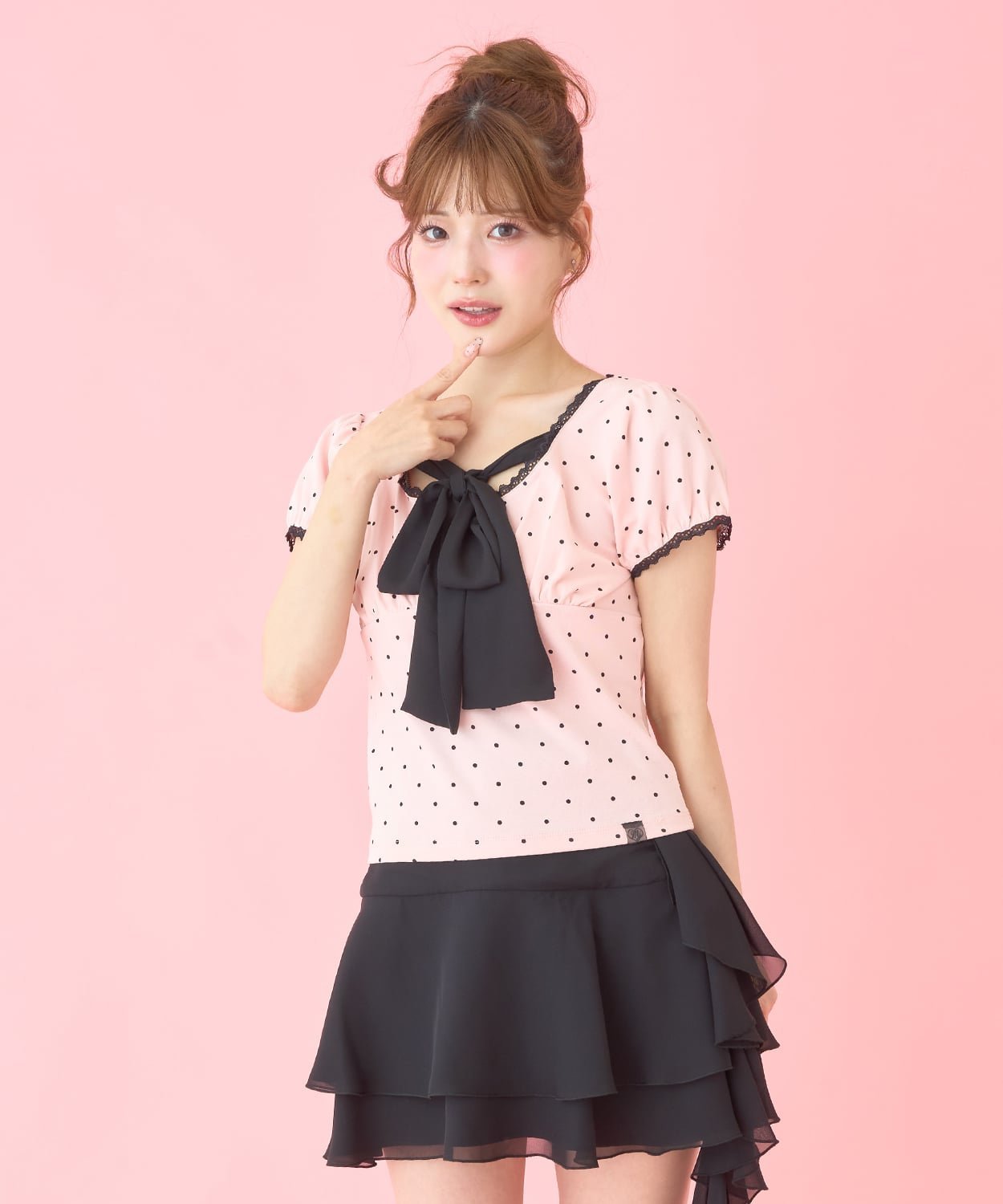 Mi-je フロントリボンドット半袖Tシャツ ナルミヤオンライン トップス カットソー・Tシャツ ピンク ホワイト