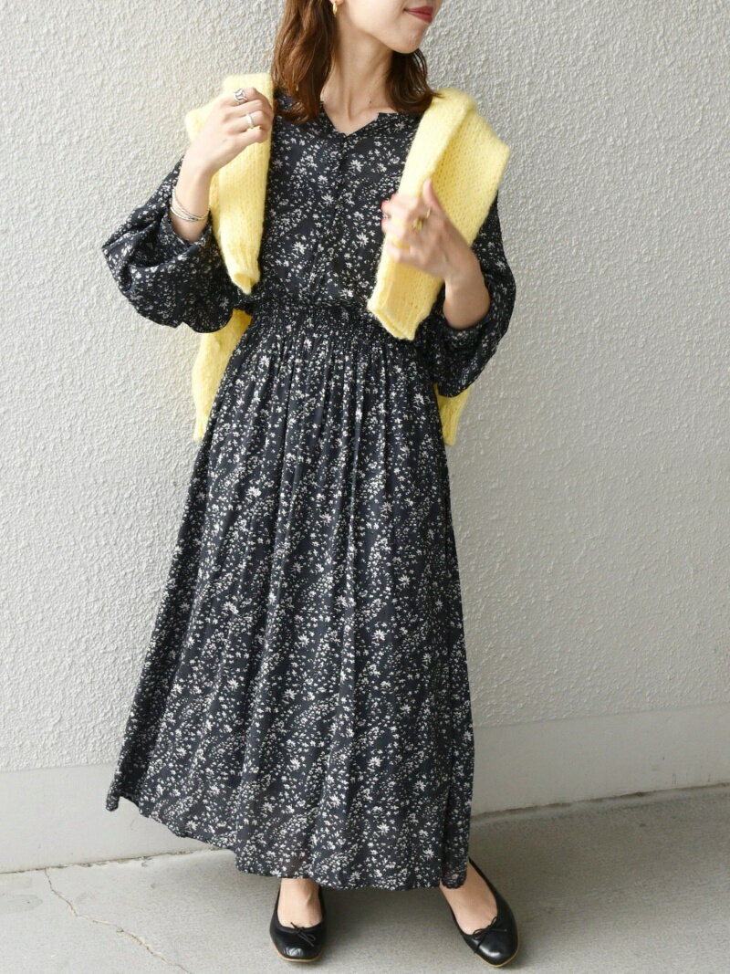 【SALE／40%OFF】SHIPS any SHIPS any:＜ウォッシャブル＞フラワー シャーリング ワンピース シップス ワンピース・ドレス その他のワンピース・ドレス ブラウン ネイビー【送料無料】のサムネイル