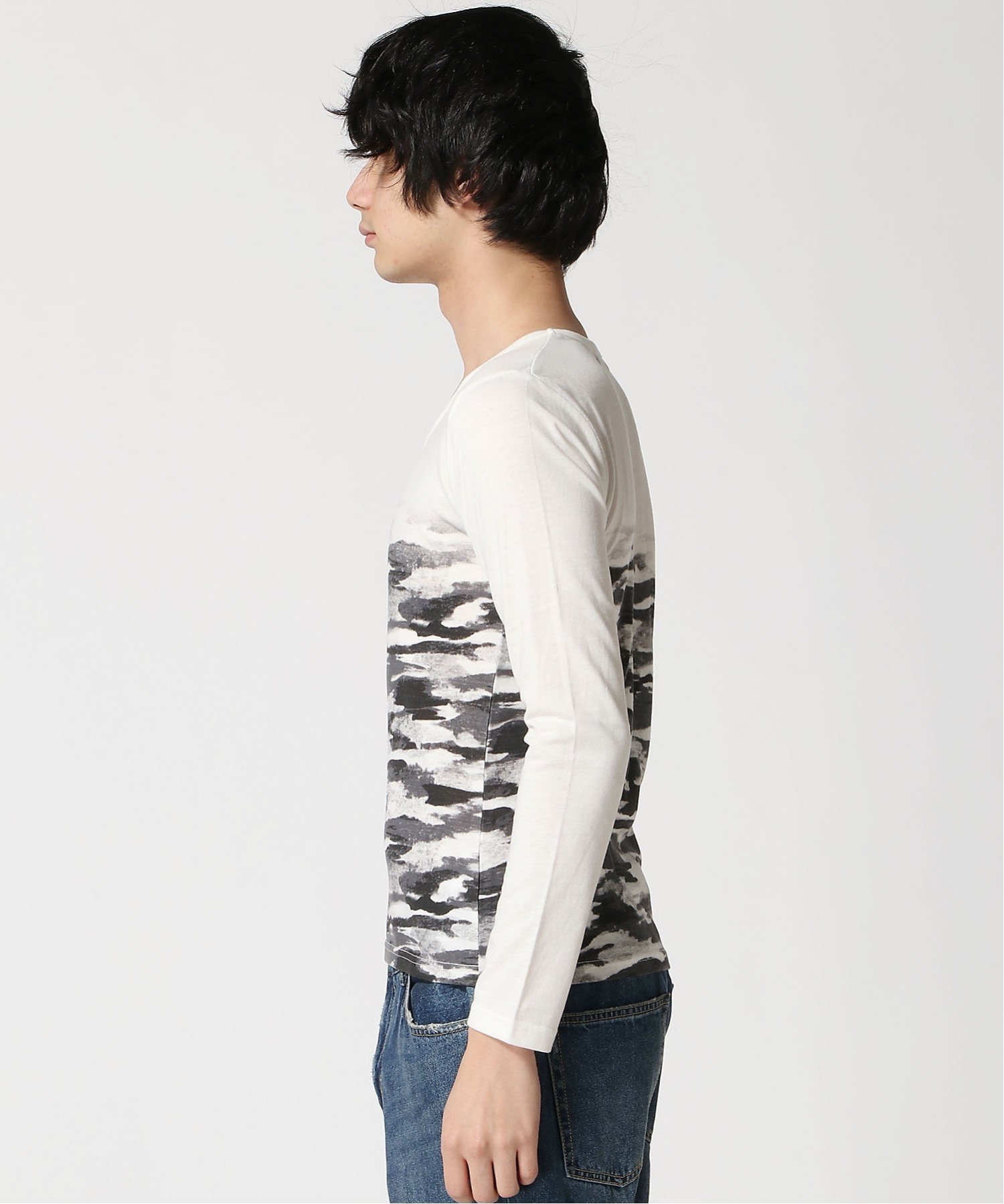F.S.B/(M)【intheattic】VネックカモフラプリントL/S-T エフエスビー トップス カットソー・Tシャツ グレー ブルー