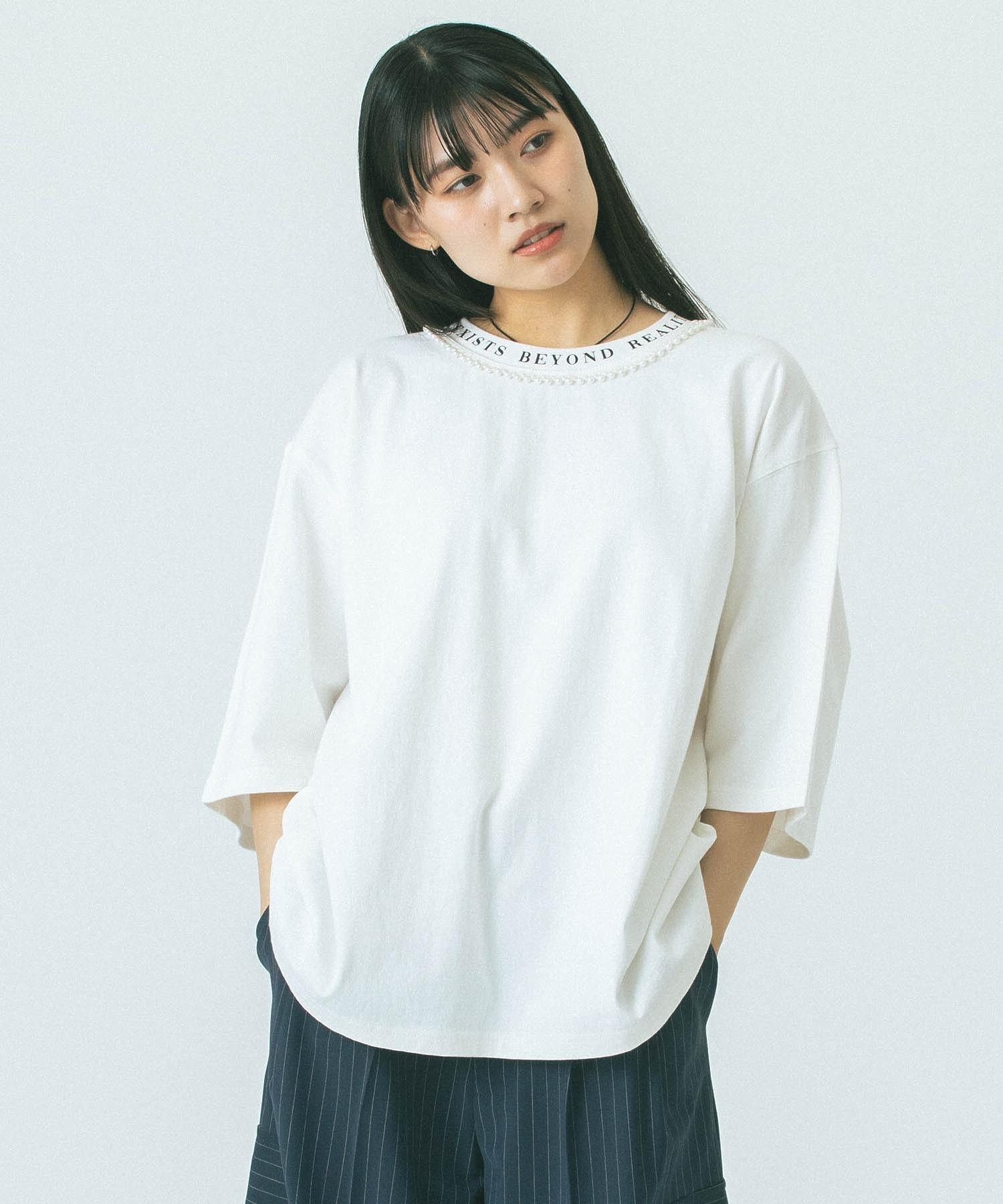 ROSE BUD PEARL NECK TEE ローズバッド トップス カットソー・Tシャツ ブラック ホワイト