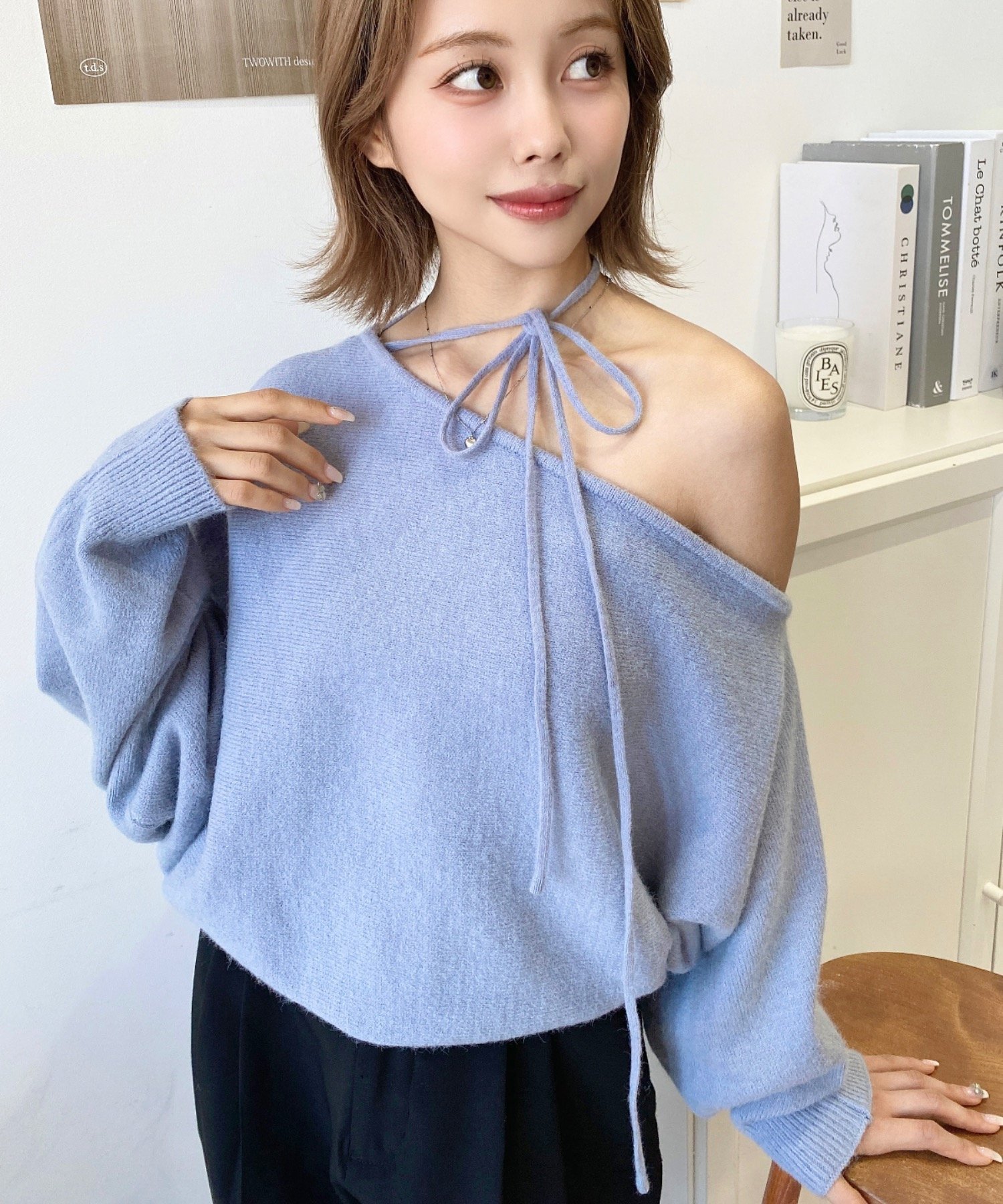 moment+ ストラップチョーカーネックリボンアシメワンショルダーニットプルオーバー モーメントプラス トップス ニット グレー ワインレッド ブラウン ホワイト ブラック ブルー