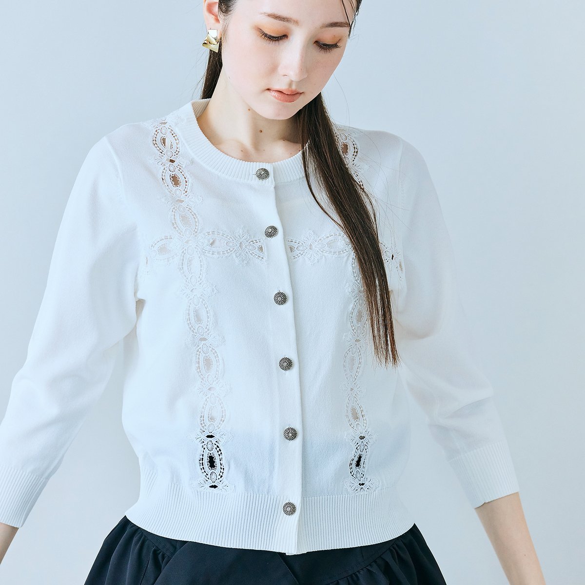 Audie a Muses クロスレースカーディガン ローズティアラ トップス ニット ホワイト ブラック【送料無料】