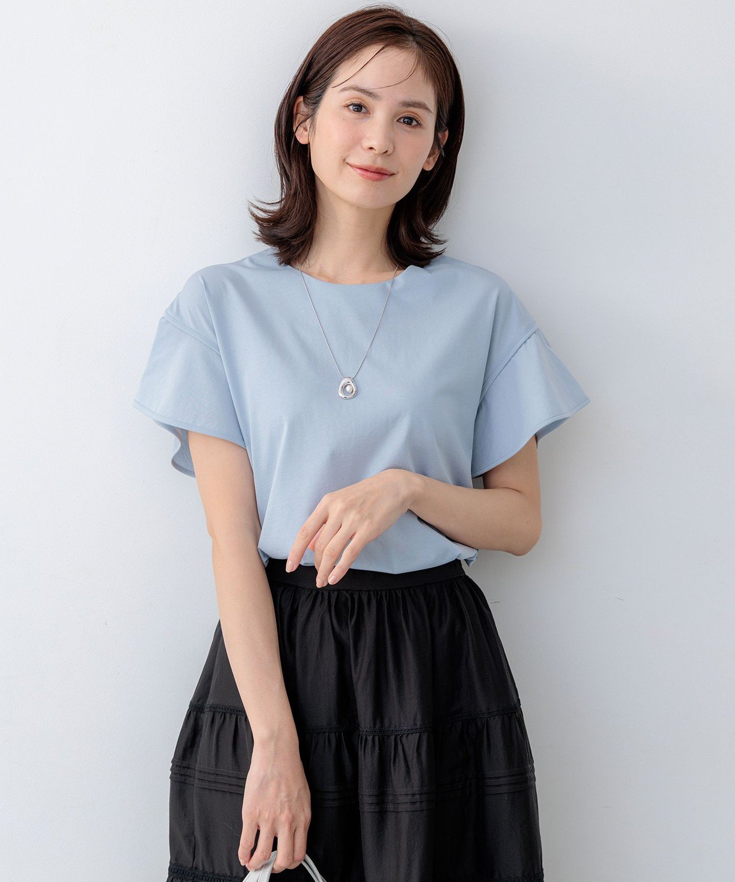 組曲 【WEB限定】プレーティング天竺フリルスリーブ Tシャツ クミキョク トップス カットソー・Tシャツ ホワイト ブラック