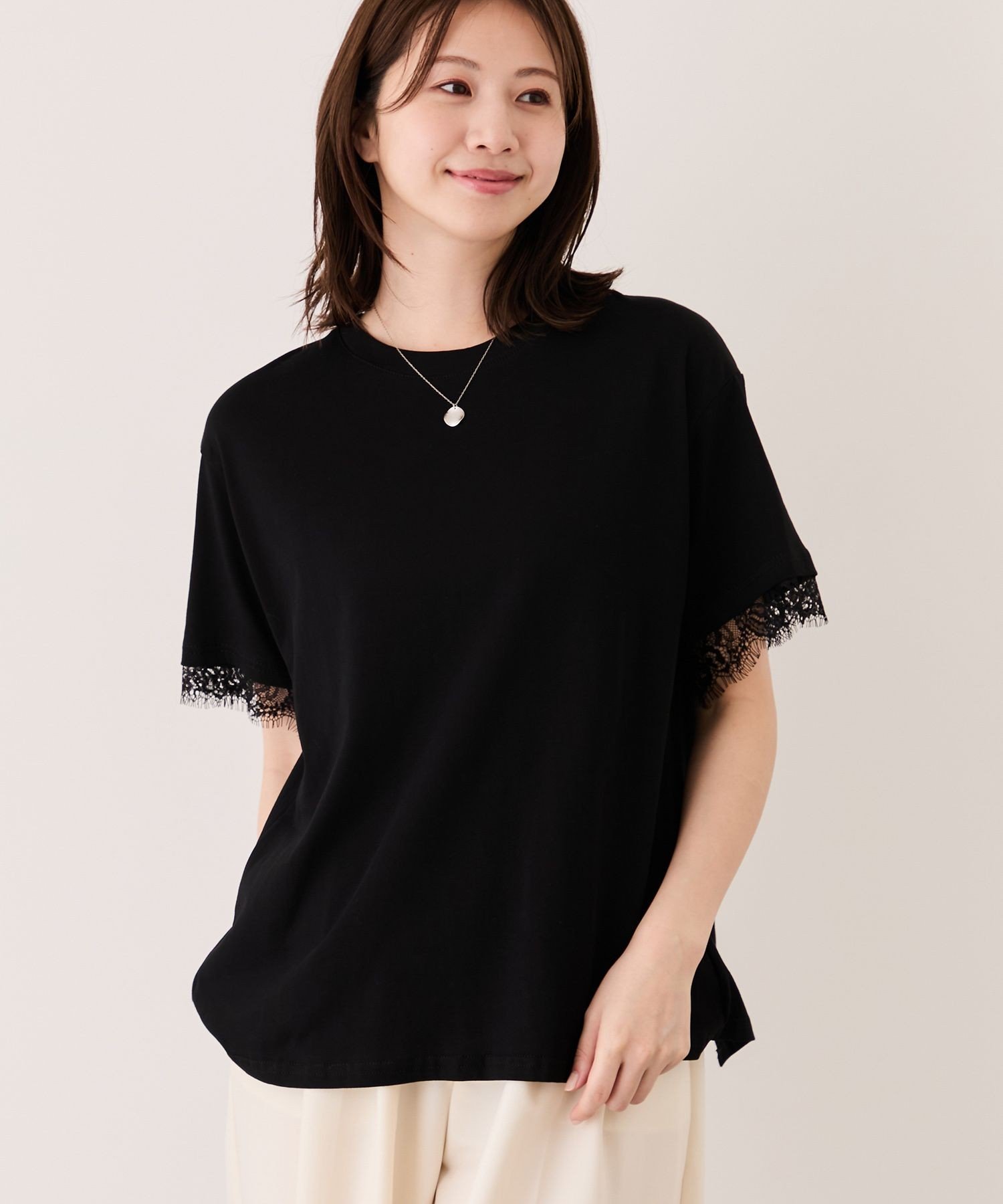 JAYRO バックスリットレース切替Tシャツ ジャイロ トップス カットソー・Tシャツ ホワイト ブラック