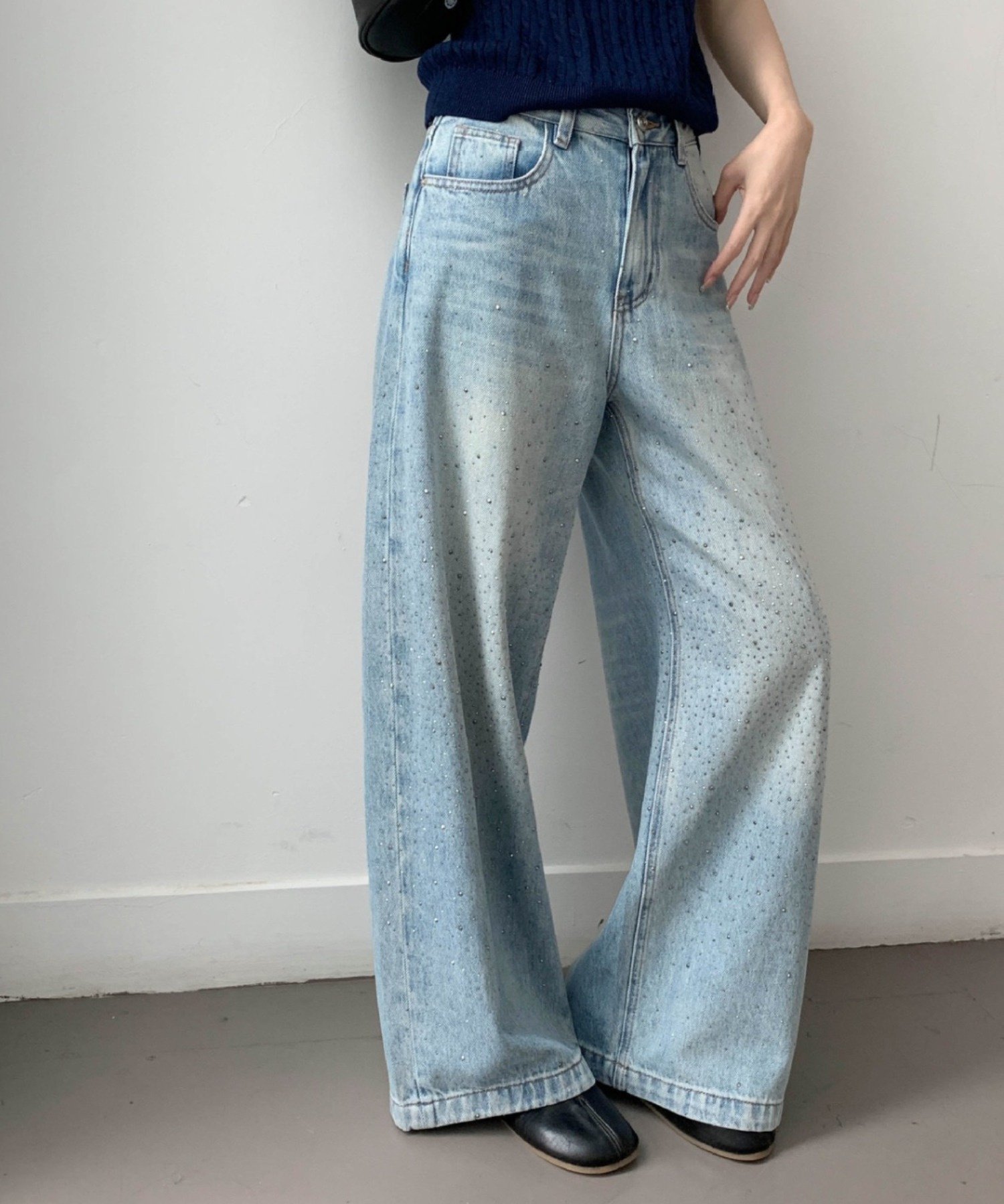 【SALE／10%OFF】CHUN CHUN NOTES 26SS/ラインストーンデザインワイドデニムパンツ ディアベル パンツ ジーンズ・デニムパンツ ベージュ ブルー【送料無料】