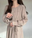 【SALE/87%OFF】JUNOAH 袖口リボンリンクルワンピース ジュノア ワンピース・ドレス ワンピース ベージュ ブラック