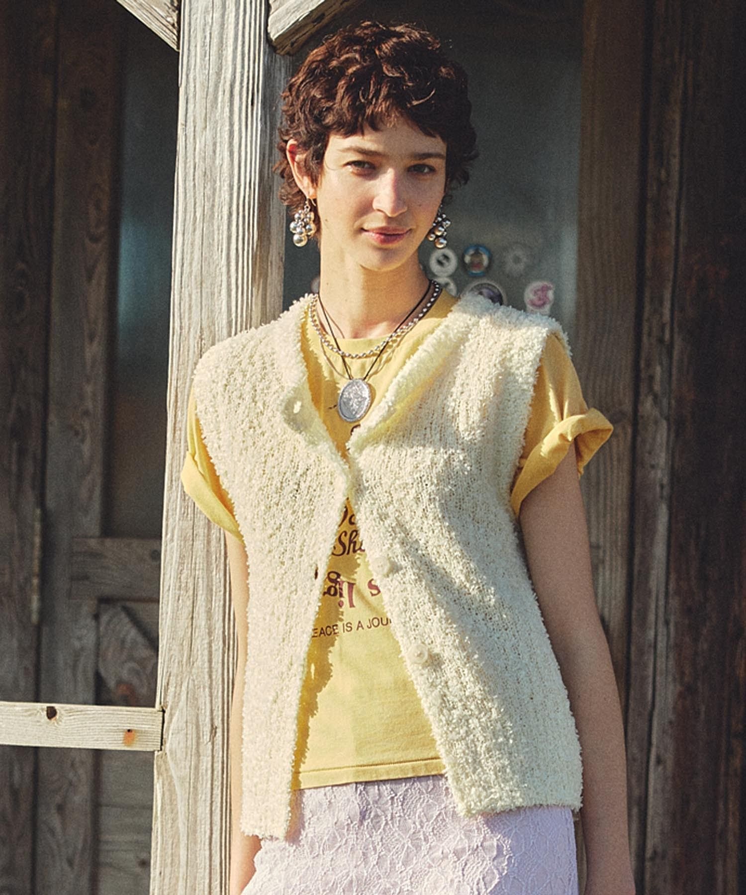 ROSE BUD TAPE YARN VEST ローズバッド トップス ニット イエロー ブルー