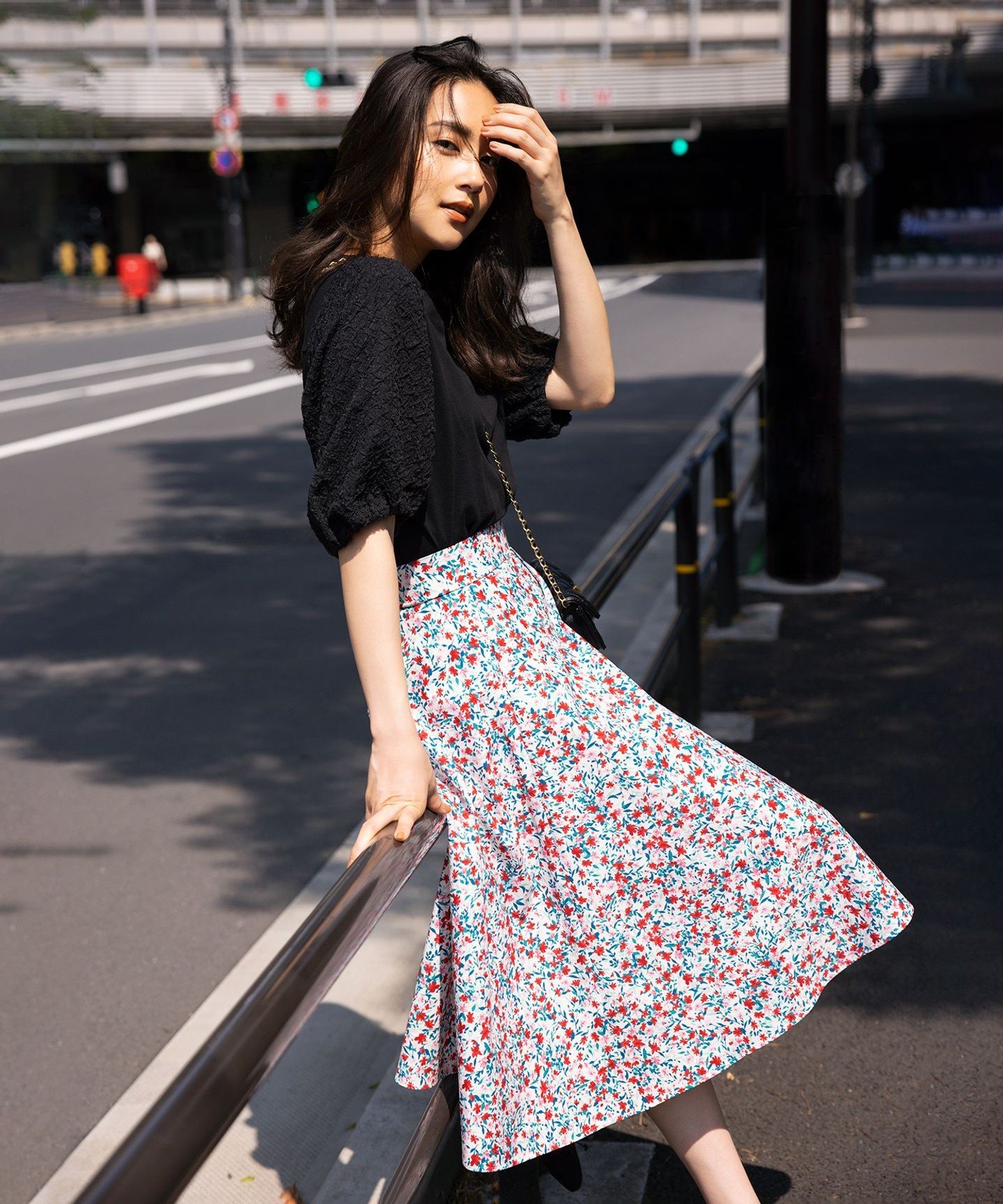 【SALE／50%OFF】組曲 【23AW】フラワープリント ドラマティック スカート クミキョク スカート ロング・マキシスカート パープル ピンク【送料無料】のサムネイル