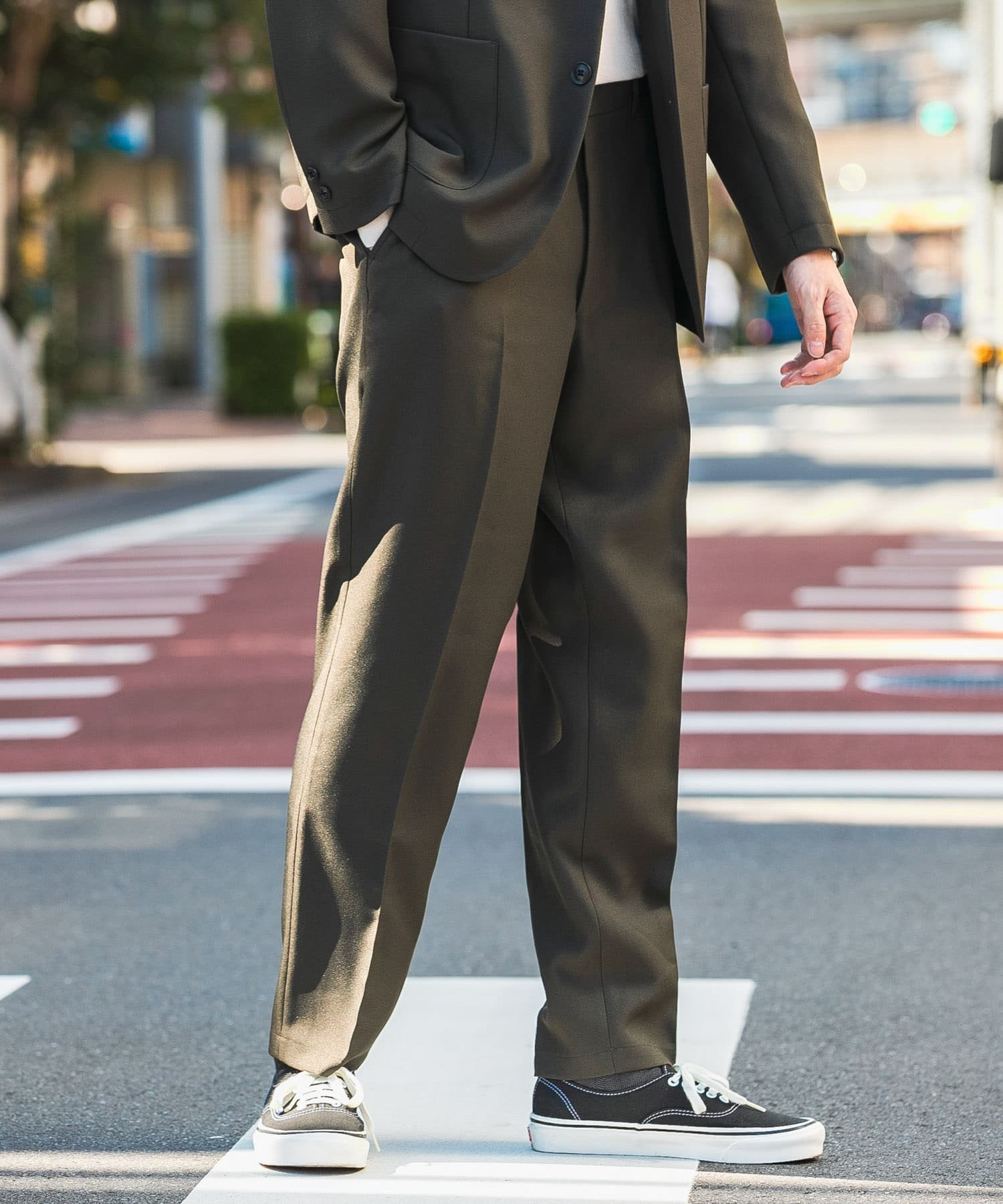 URBAN RESEARCH DOORS 『イージーケア』LIFE STYLE TAILOR ウールライクツイルコンフォータブルパンツ アーバンリサーチドアーズ パンツ スラックス・ドレスパンツ ベージュ ブラウン ネイビー