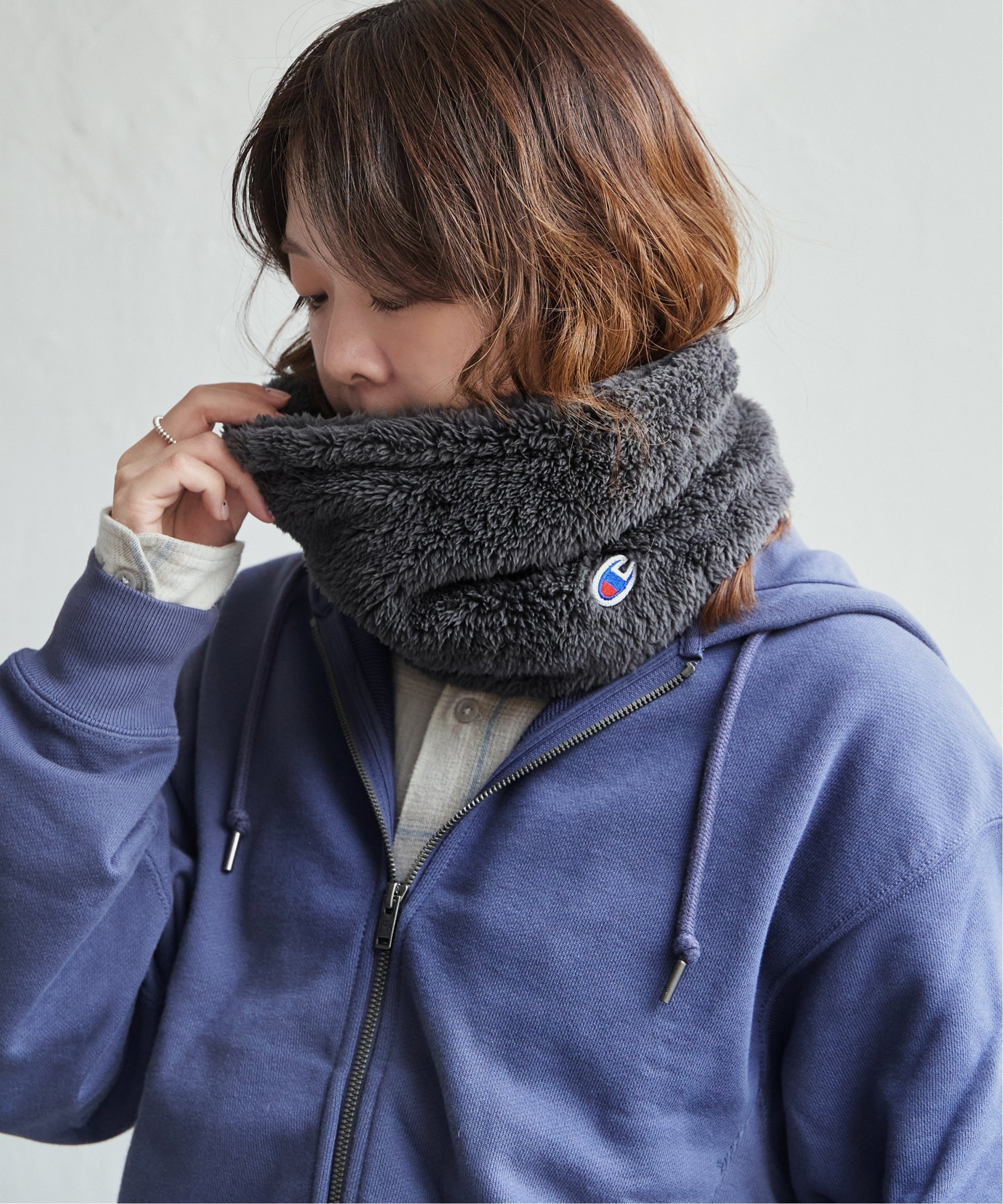 ikka Champion チャンピオンファーネックウォーマー イッカ ファッション雑貨 マフラー・ストール・ネ..