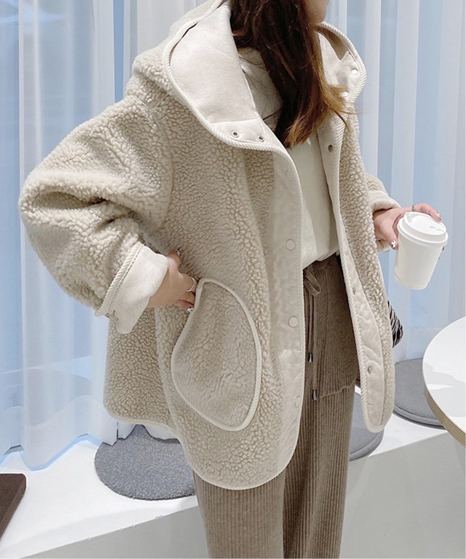【SALE／20%OFF】aimoha aimoha/フェイクムートンジャケット アイモハ ジャケット・アウター ムートンコート ホワイト ベージュ【送料無料】