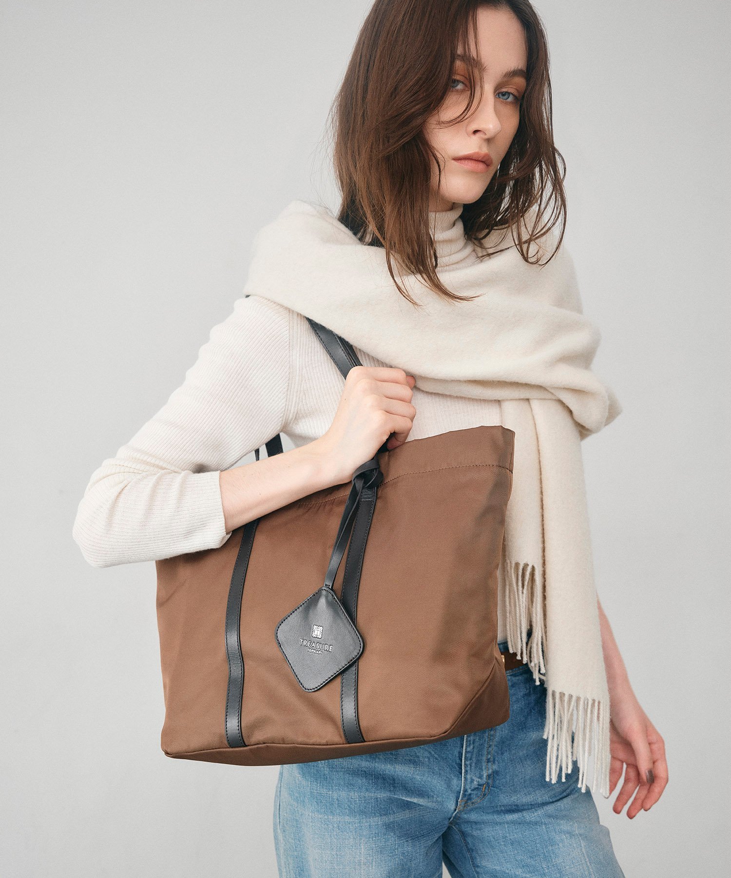 【SALE／30%OFF】TREASURE TOPKAPI ナイロン レザー ハンドル A4 トートバッグ トプカピ バッグ トートバッグ ブラック ブラウン グレー【送料無料】のサムネイル