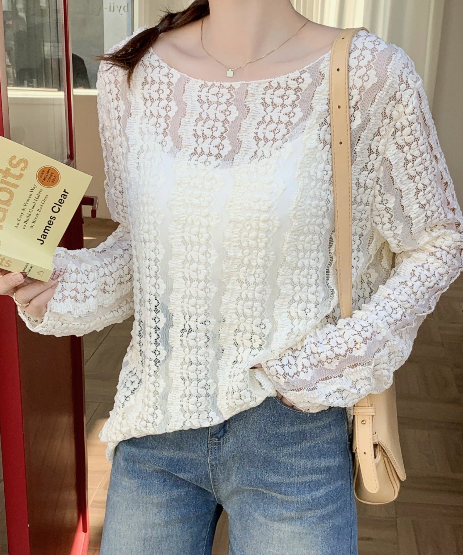 everycoco フローラルレース長袖Tシャツ アウトフィッターラボ トップス カットソー・Tシャツ ホワイト
