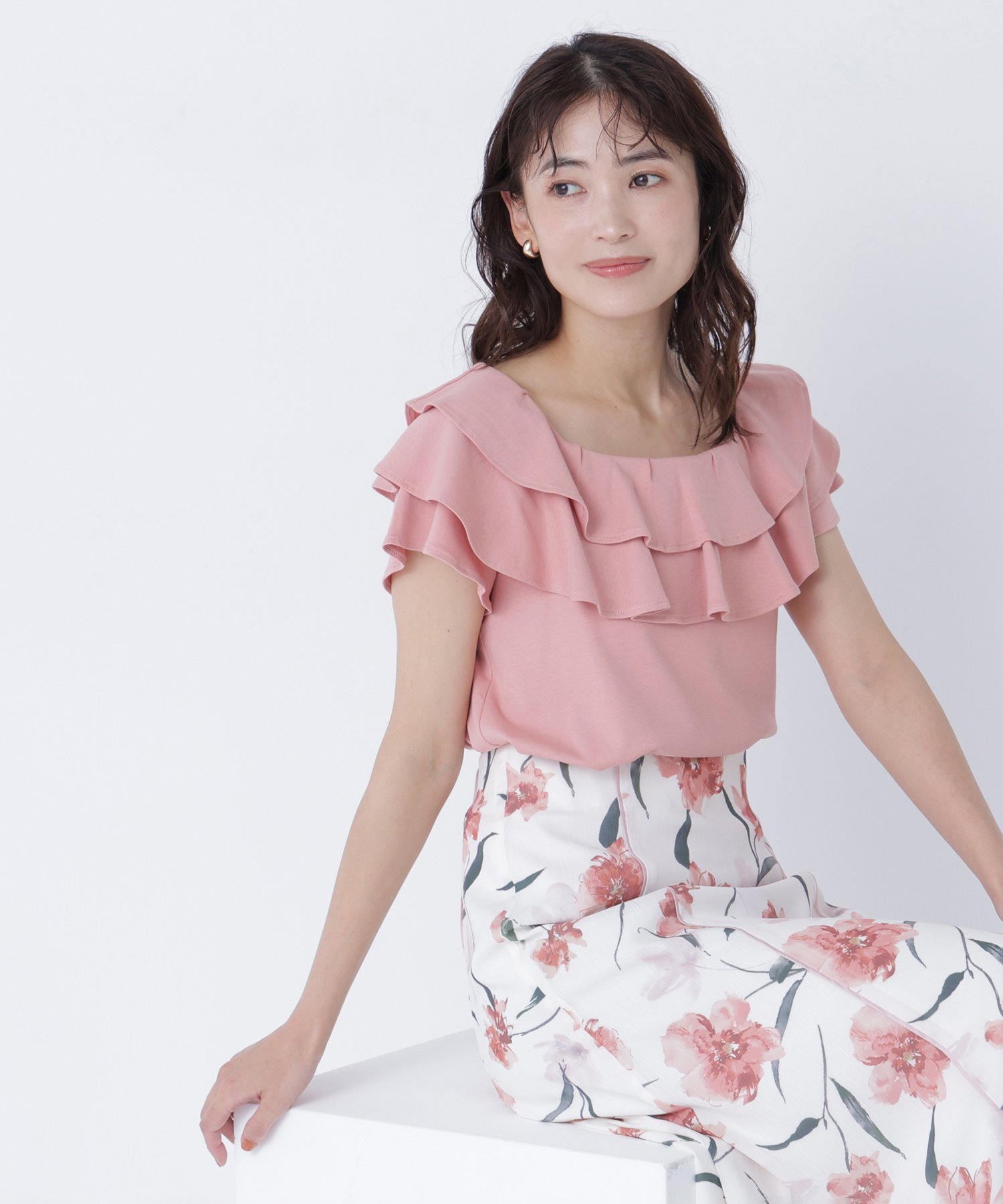 NATURAL BEAUTY BASIC ラッフルカットソー ナチュラルビューティベーシック トップス カットソー・Tシャツ ブラック ホワイト ピンク