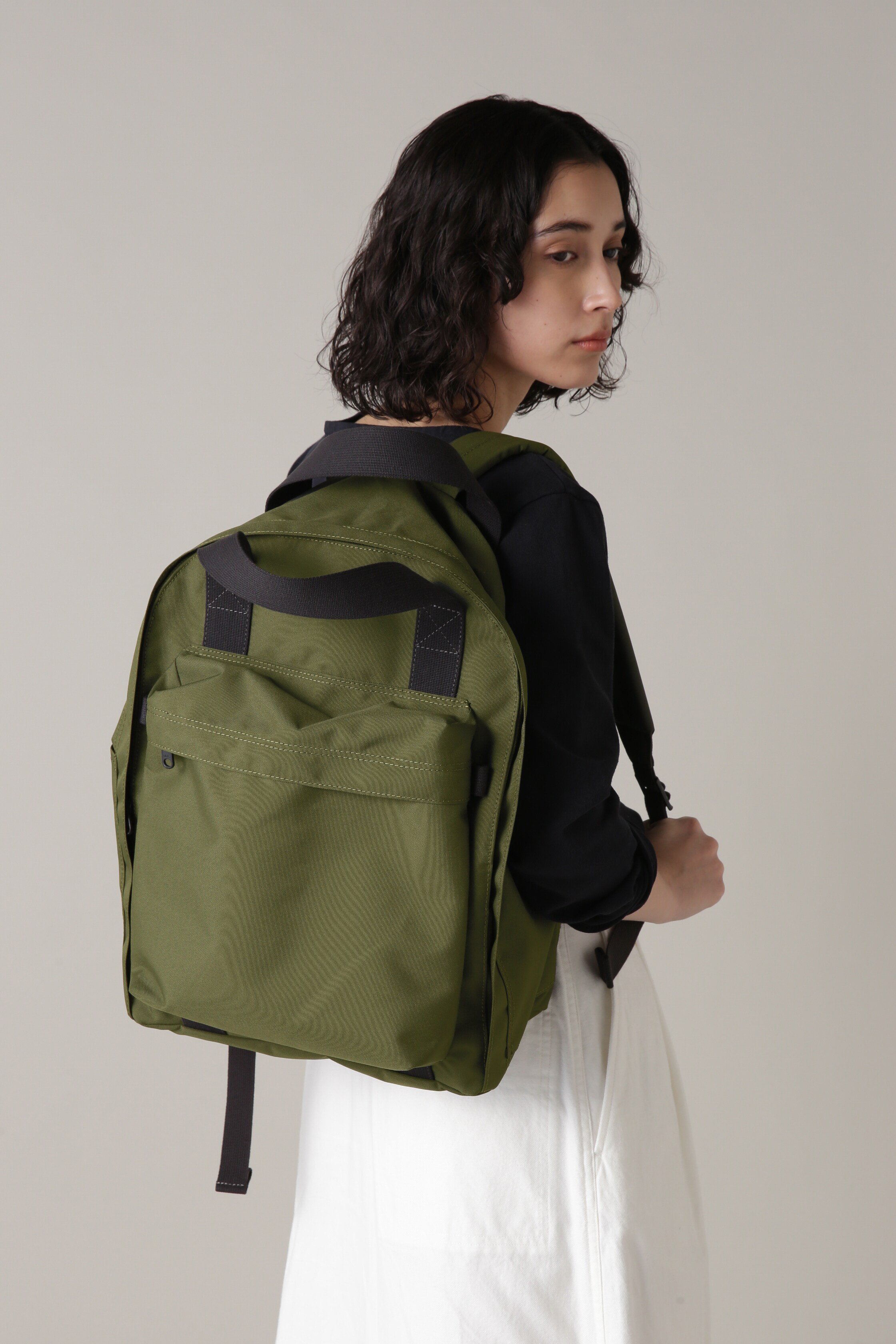 MHL. POLYESTER CANVAS マーガレット ハウエル バッグ その他のバッグ ベージュ ブラック【送料無料】