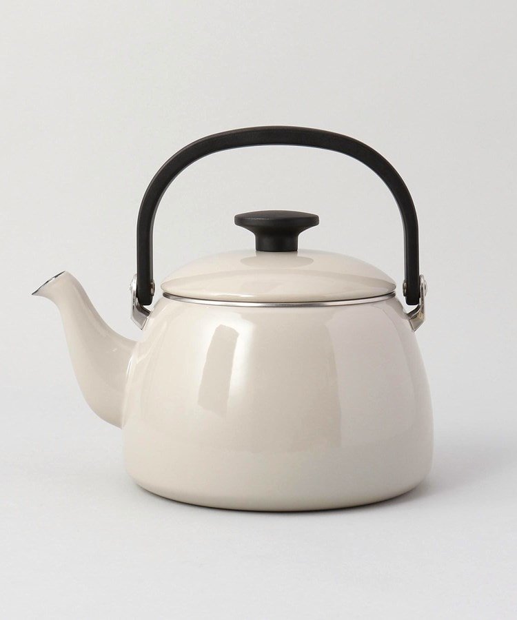 212 KITCHEN STORE コットンプラス 2.5Lケトル BE ＜富士ホーロー＞ トゥーワントゥーキッチンストア 食器・調理器具・キッチン用品 その他の食器・調理器具・キッチン用品 レッド【送料無料】 stylife-14623160 Rakuten Fashion サンプル画像2