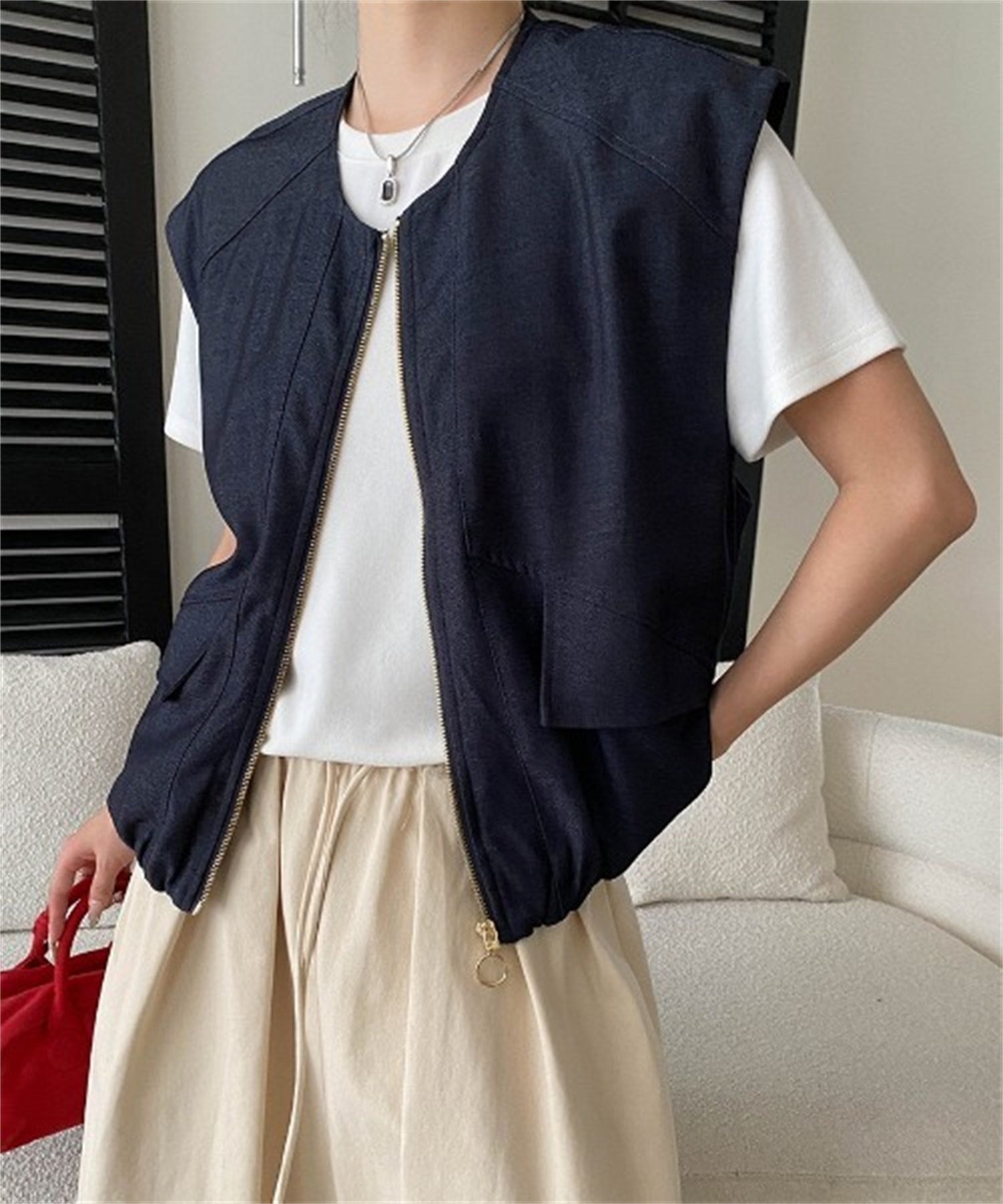 【SALE／10%OFF】CHUN CHUN NOTES 26SS/ノーカラージップデザインベスト ディアベル トップス ベスト・ジレ ブラック ネイビー【送料無料】