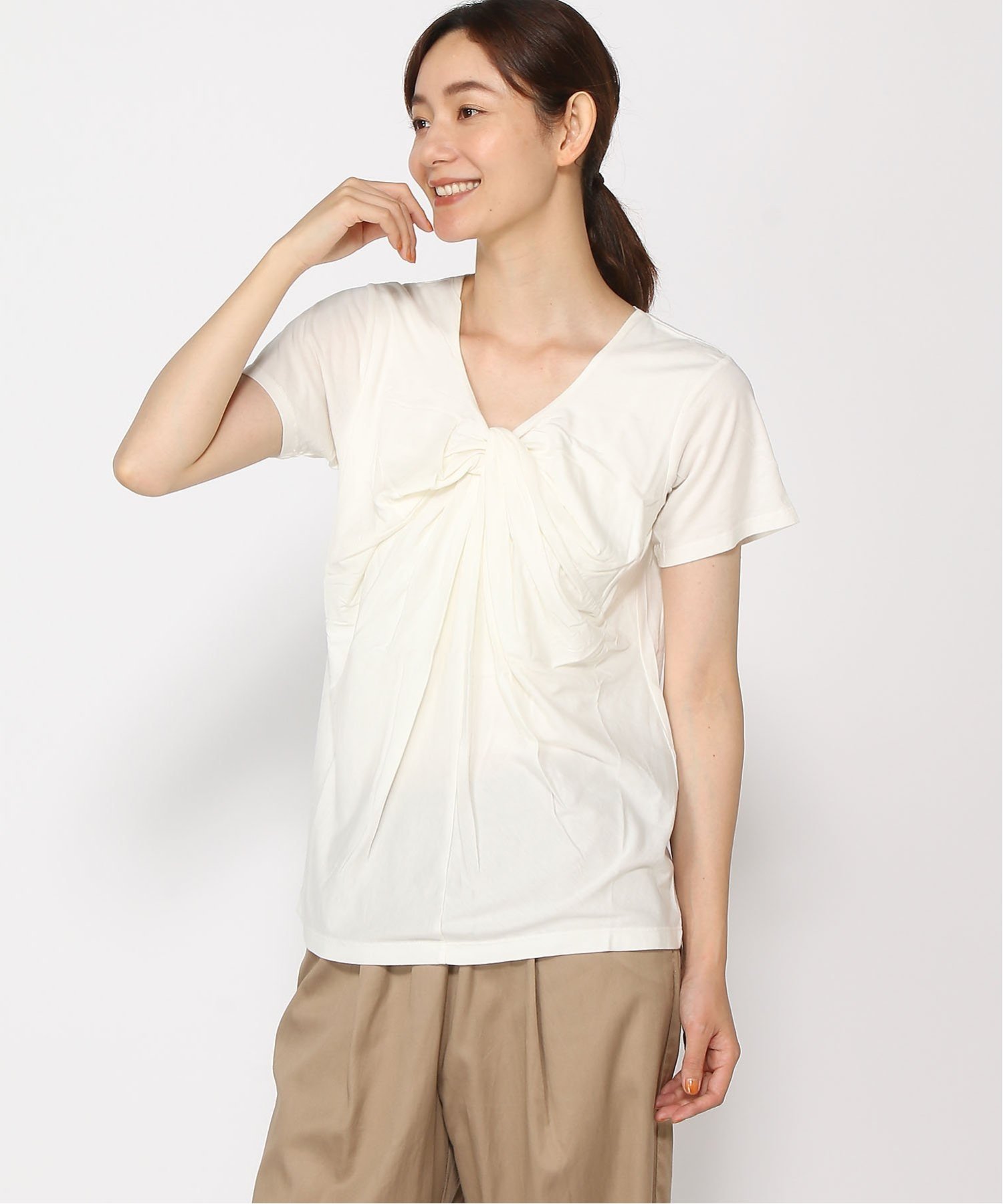 M0468 フロントツイストプルオーバー AUDITION アールエヌエーエヌ トップス カットソー・Tシャツ ホワイト グレー