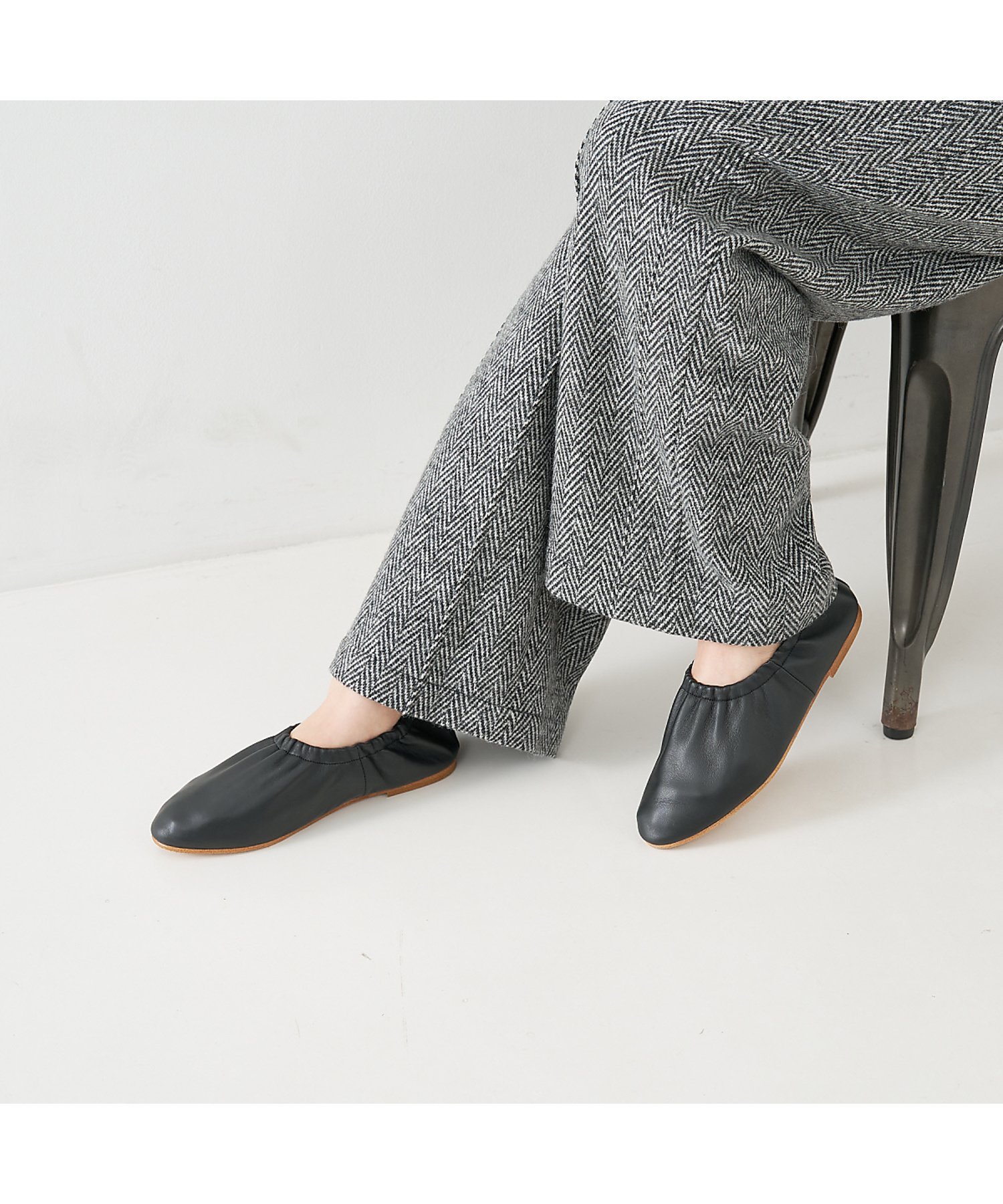 【SALE／40%OFF】collex ギャザーフラットシューズ コレックス シューズ・靴 その他のシューズ・靴 ブラック ホワイト【送料無料】