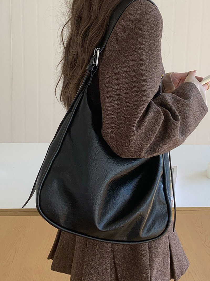 Doux Belle バックルベルトフェイクレザーワンショルダーバッグ レディース バッグ ドゥー・ベル バッグ ショルダーバッグ ブラック【送料無料】