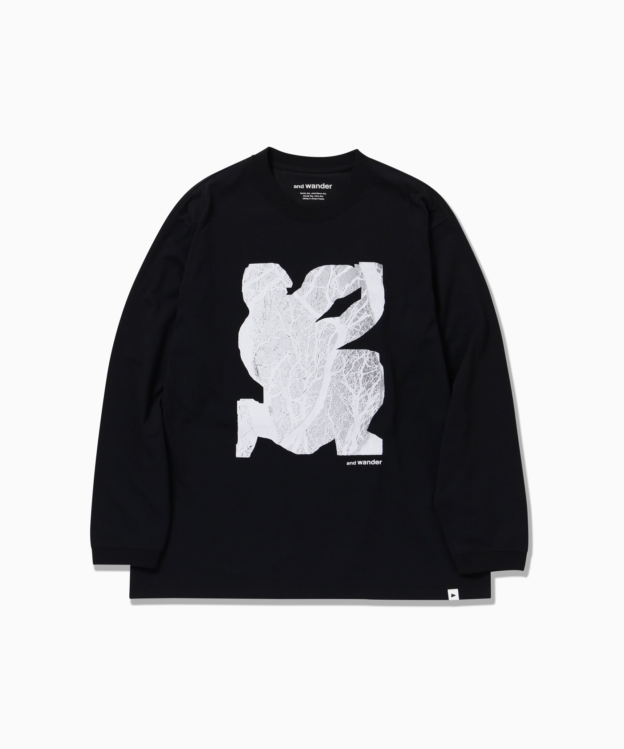 Greykjavik LS T /tree by Siggi Odds アンドワンダー トップス カットソー・Tシャツ ホワイト ベージュ ブラック