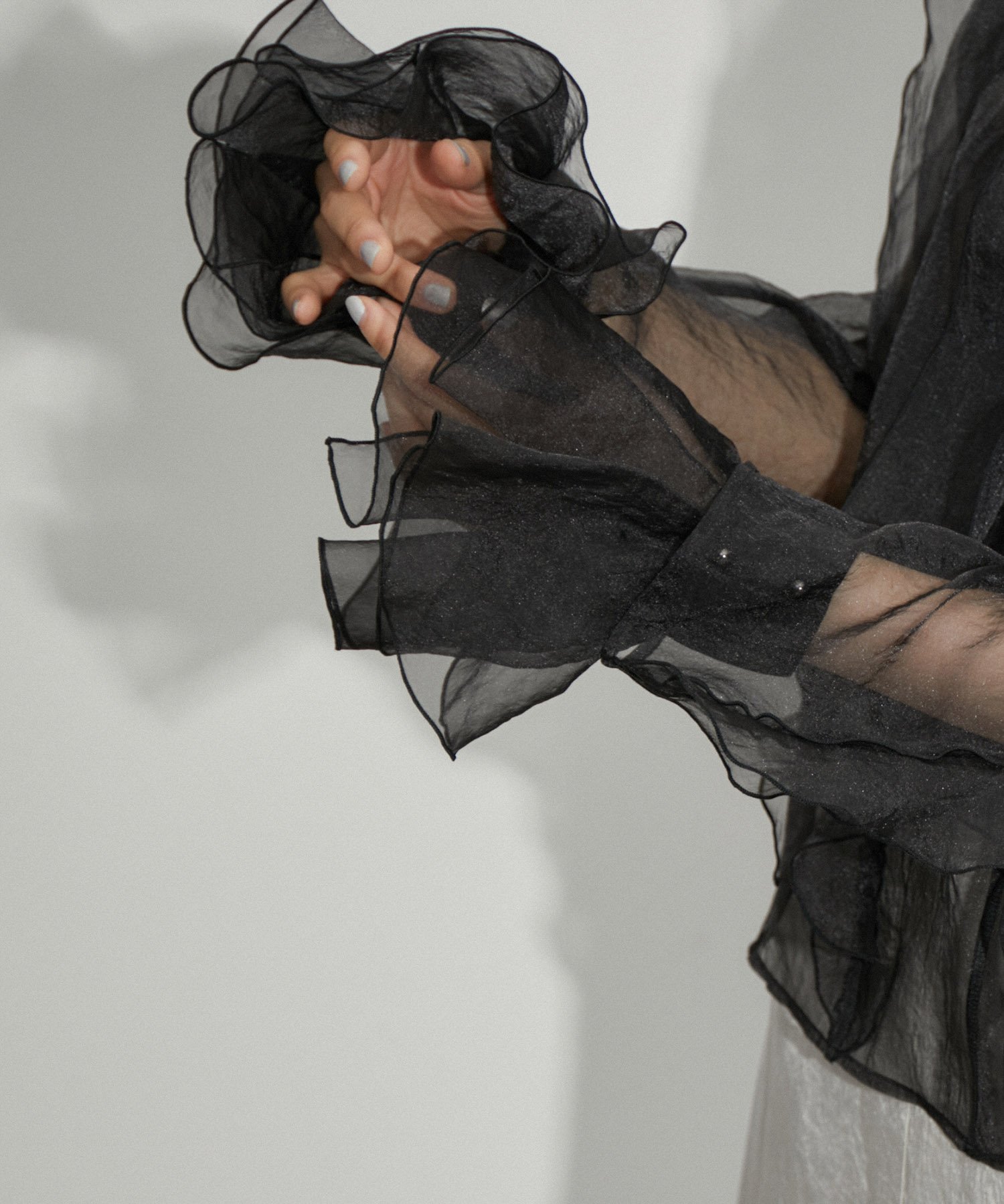 ADAM ET ROPE' FEMME 【サステナブル】シアーカフス アダムエロペ 財布・ポーチ・ケース その他の財布・ポーチ・ケース ブラック ブルー【送料無料】