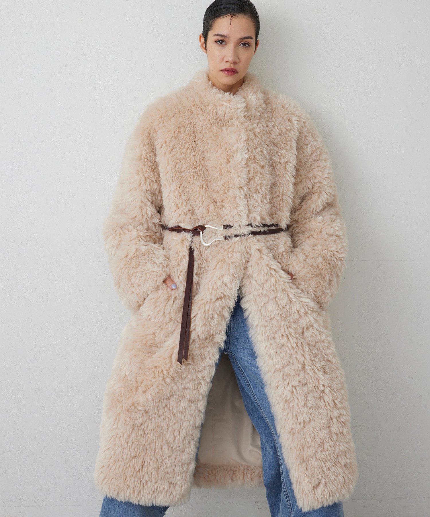 Whim Gazette 【THE PAUSE】フェイクファーロングコート ウィム ガゼット ジャケット・アウター その他のジャケット・アウター ホワイト グレー【送料無料】のサムネイル