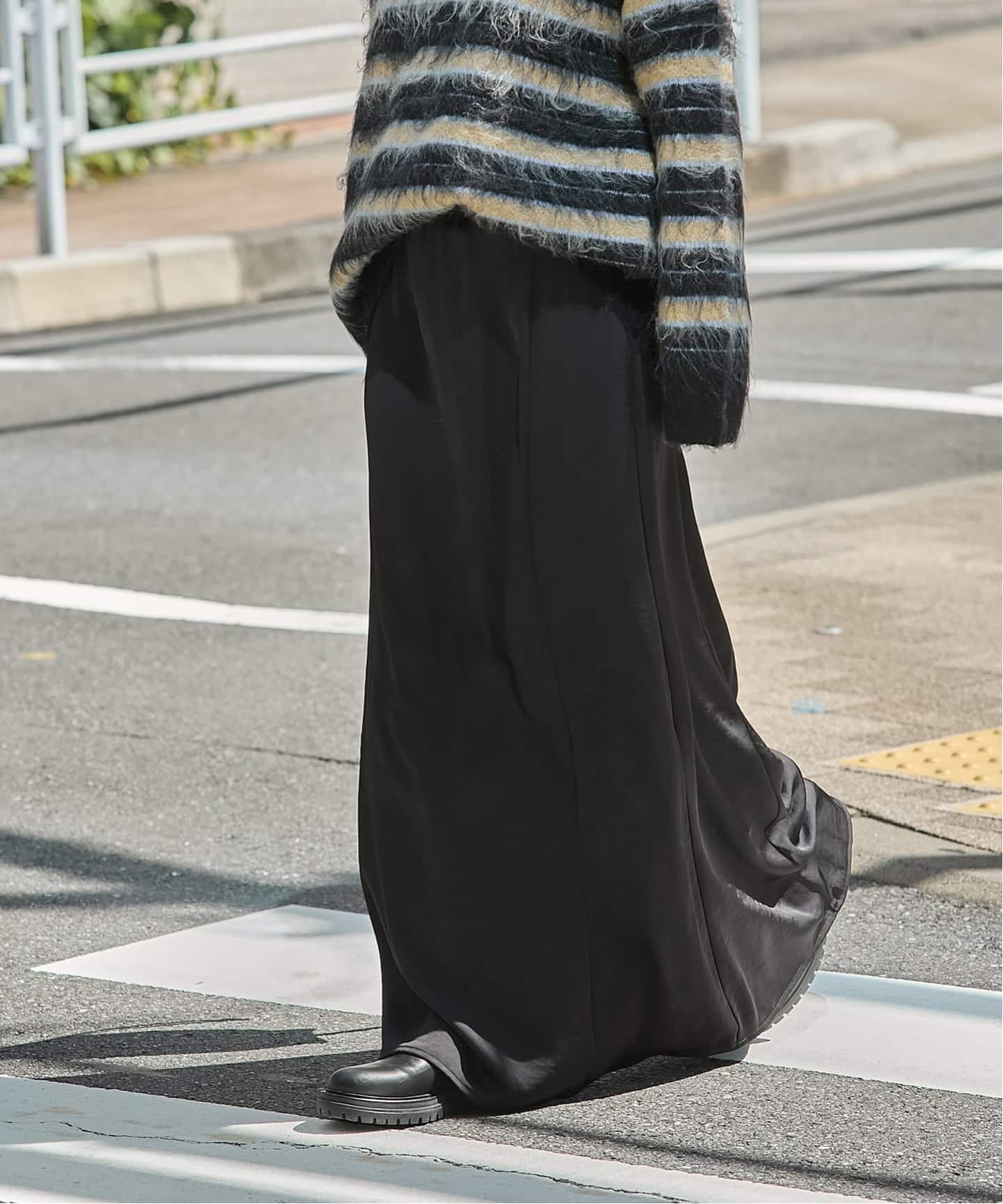 JOURNAL STANDARD 《追加》ヴィンテージサテンスカート ジャーナル スタンダード スカート ロング・マキシスカート ブラック ベージュ【送料無料】のサムネイル