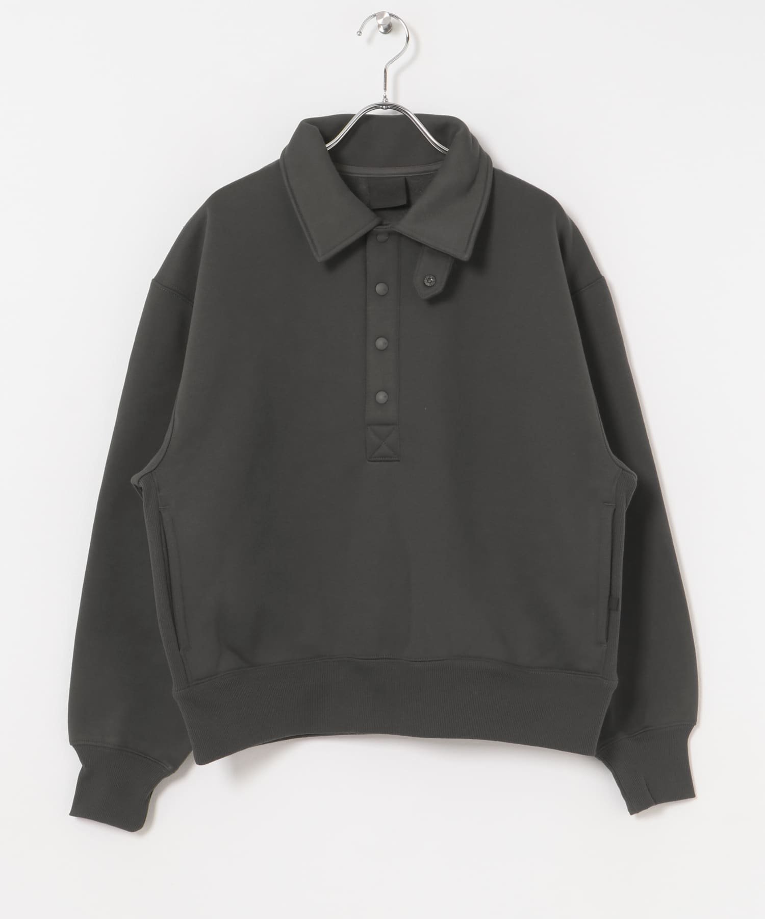 BUYERS SELECT DAIWA PIER39 Ws TECH SWEAT SNAP PULLOVER ユーアールビーエス トップス カットソー・Tシャツ グレー ブラック ホワイト