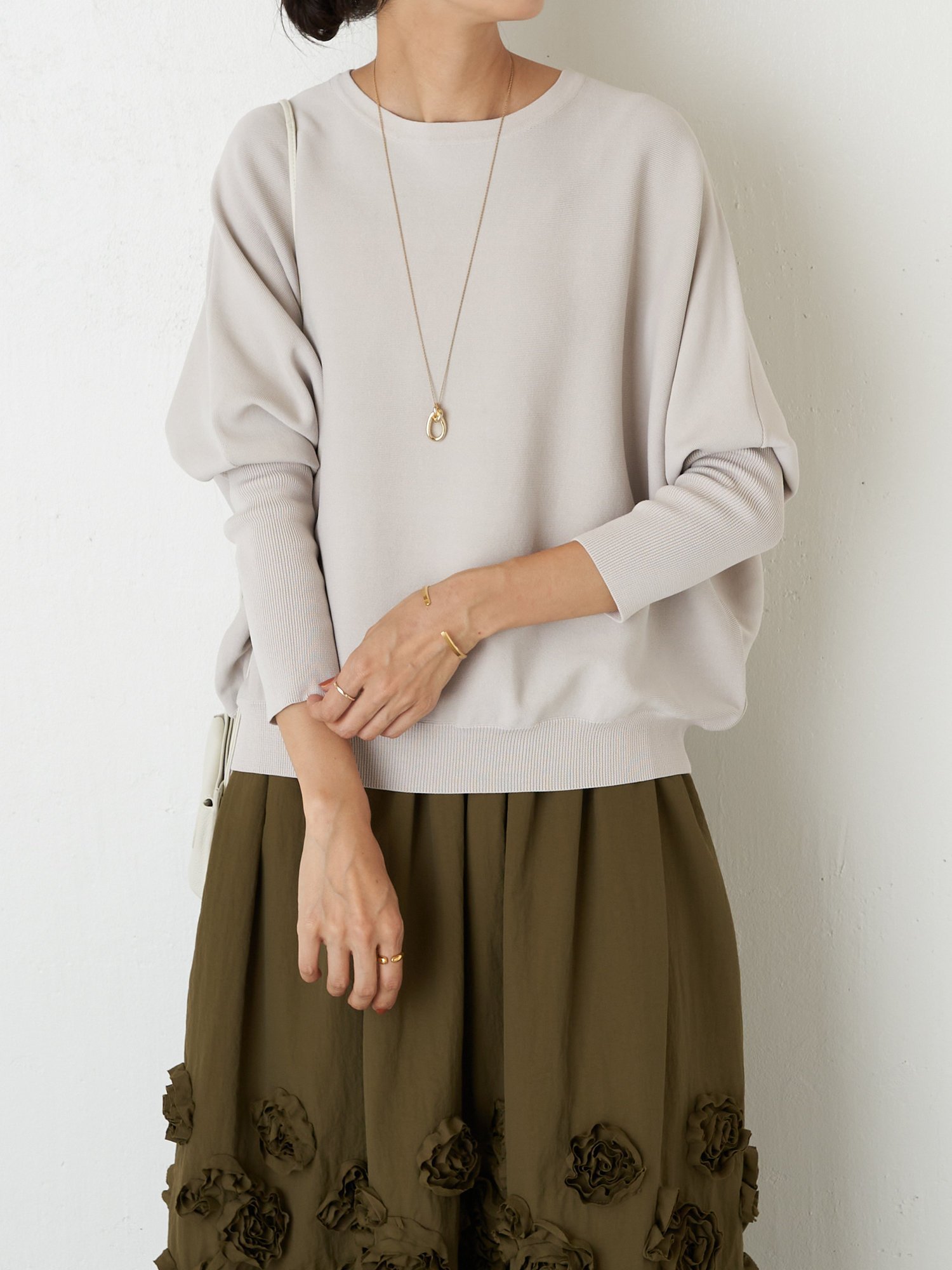 BEARDSLEY ドルマンニット ビアズリー トップス ニット ベージュ パープル ブラック【送料無料】のサムネイル