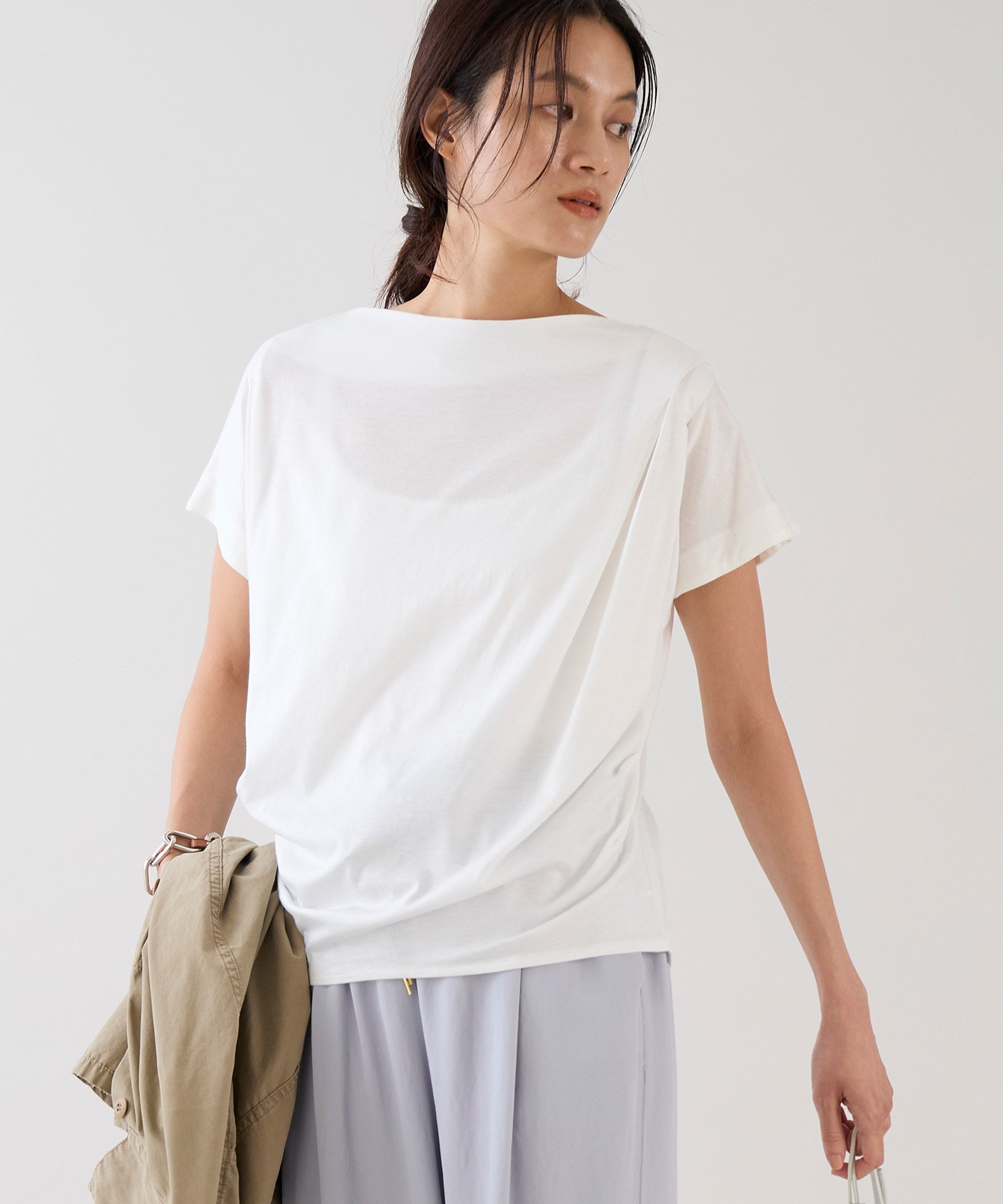 marmors 【marmors】接触冷感-アシメントリータックTシャツ マイカアンドディール トップス カットソー・Tシャツ カーキグリーン ホワイト ブラック ベージュ