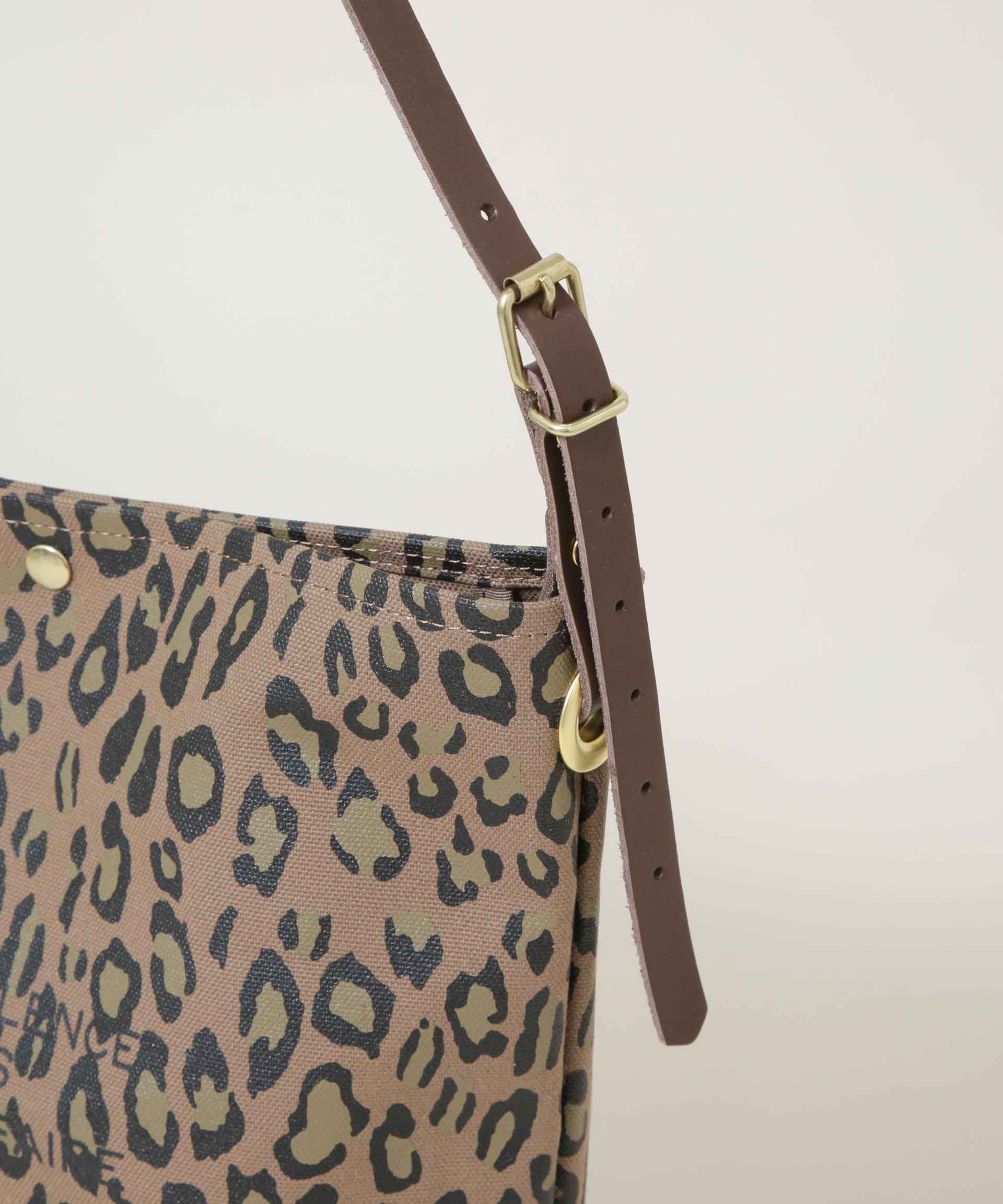 【SALE／30%OFF】NANO universe Le minor/TOILE MARCHE ECRU LEOPARD ナノユニバース バッグ その他のバッグ【送料無料】 stylife-15518716 Rakuten Fashion サンプル画像3