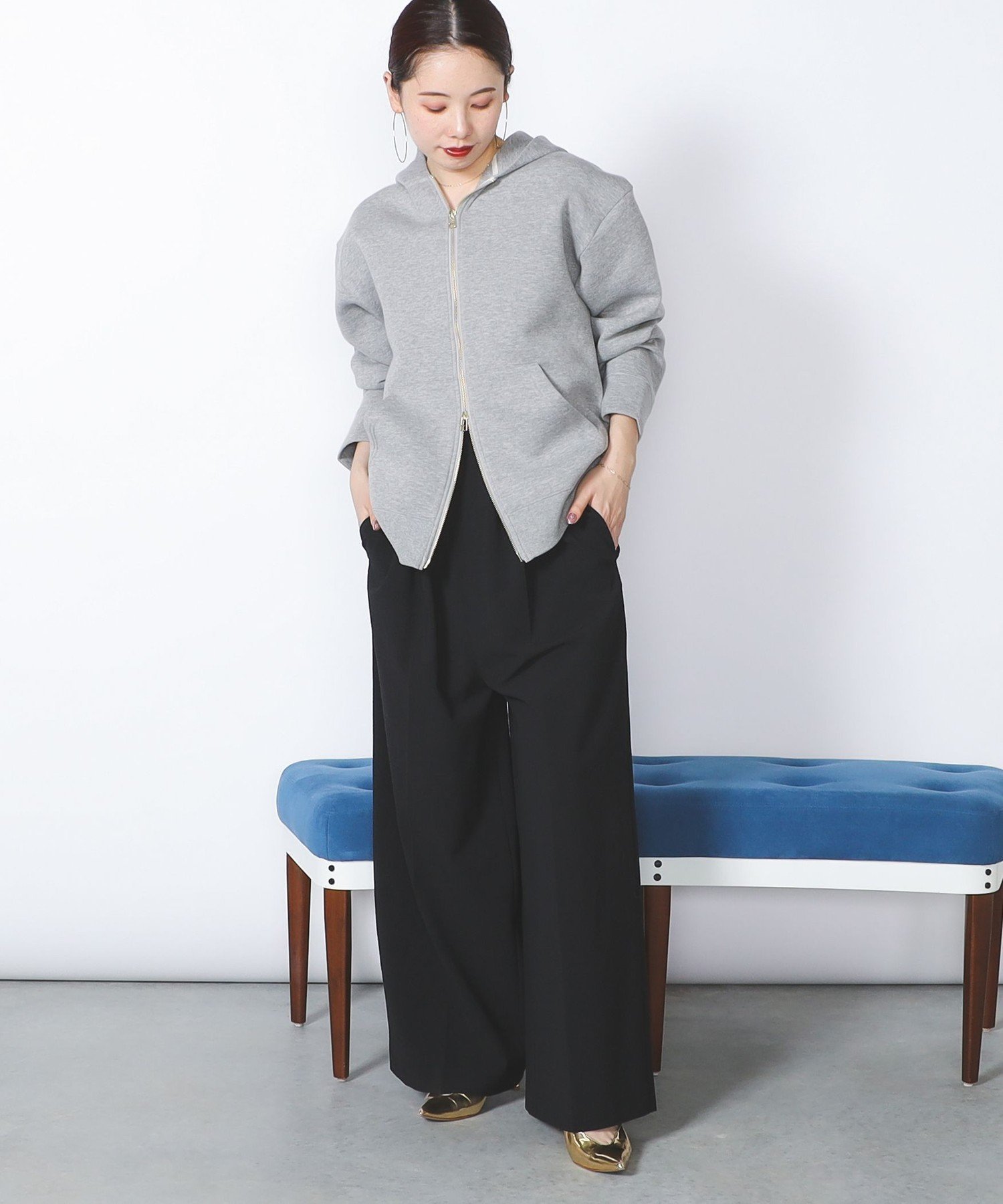 【SALE／30%OFF】Demi-Luxe BEAMS 【10/2新規値下げ】ダンボール ジップ パーカー デミルクス ビームス トップス パーカー・フーディー グレー【送料無料】