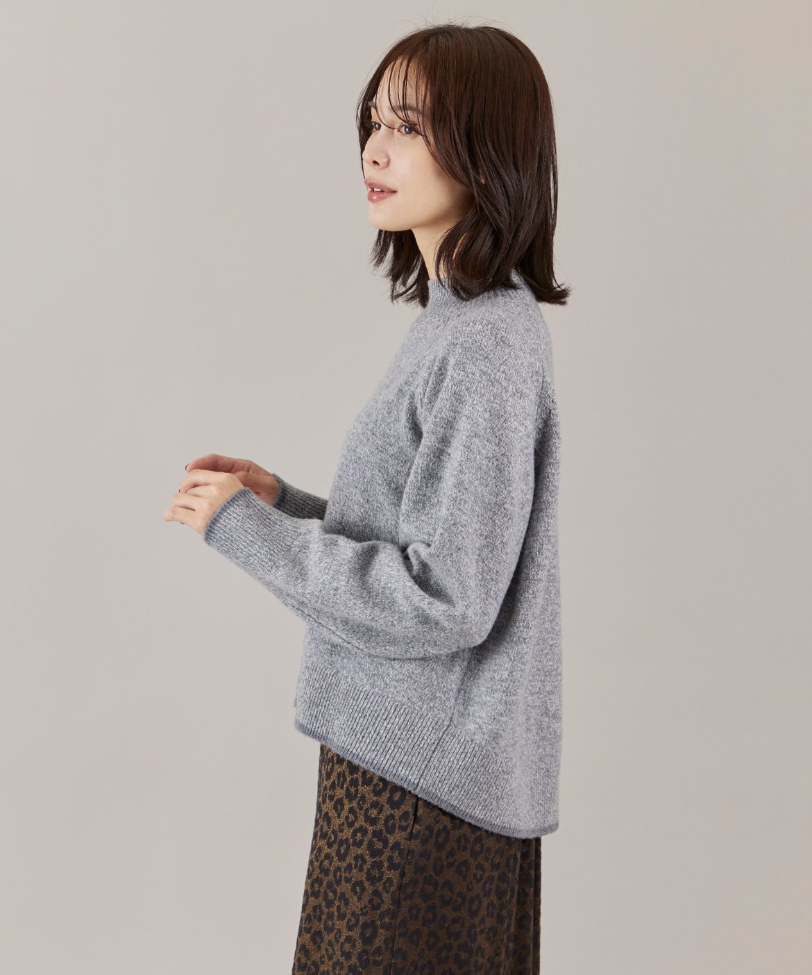 Le Souk 《大きいサイズ》ミックスカラーハイネックプルオーバー イネド トップス ニット ブルー パープル グレー ピンク