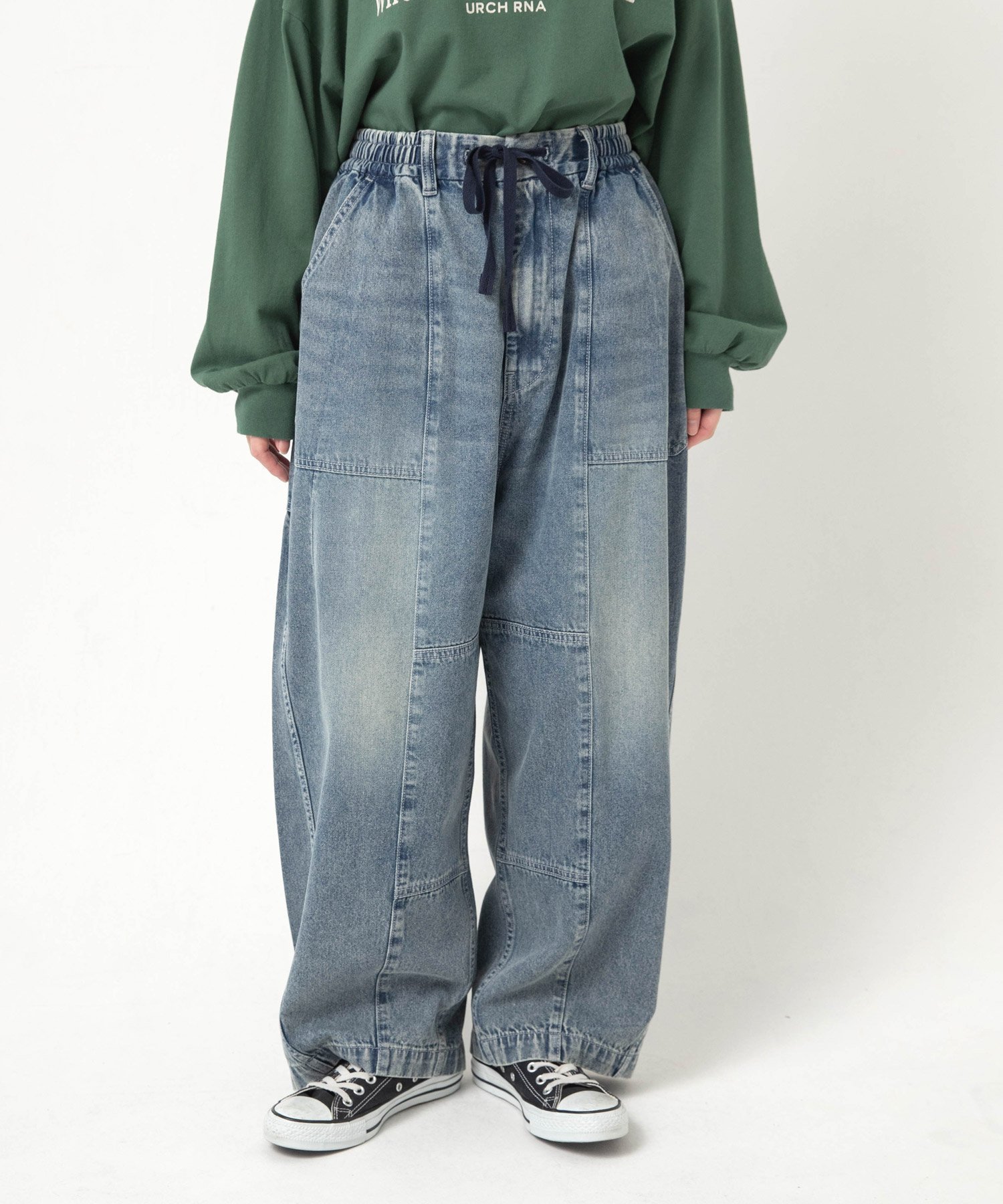 URCH RNA R4485 フレンチワークのチョアパンツ アールエヌエーエヌ パンツ ジーンズ・デニムパンツ ホワイト