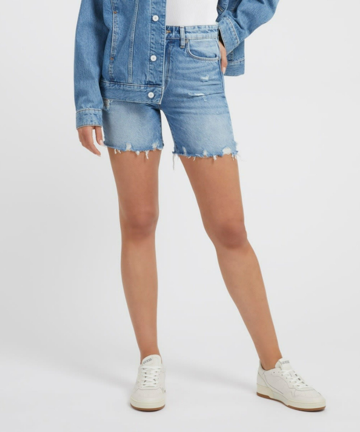 【SALE／50%OFF】GUESS GUESS デニムパンツ ジーンズ (W)80s Pedal Denim Shorts ゲス パンツ ジーンズ・デニムパンツ ブルー【送料無料】