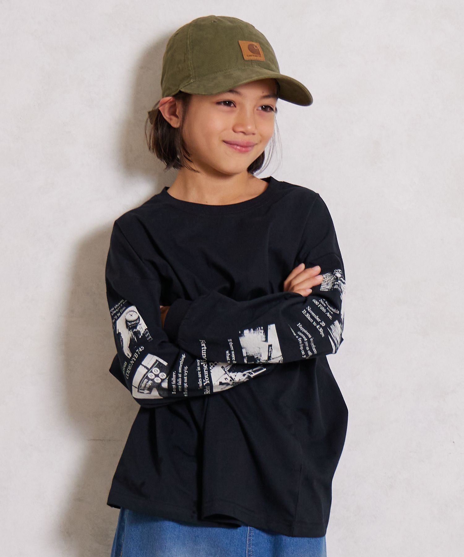 PAIRMANON STREET 袖プリント 長袖 Tシャツ【PAIRMANON STREET】 ペアマノン トップス カットソー・Tシャツ ブラック ベージュ ホワイト イエロー ネイビー グリーン レッドのサムネイル