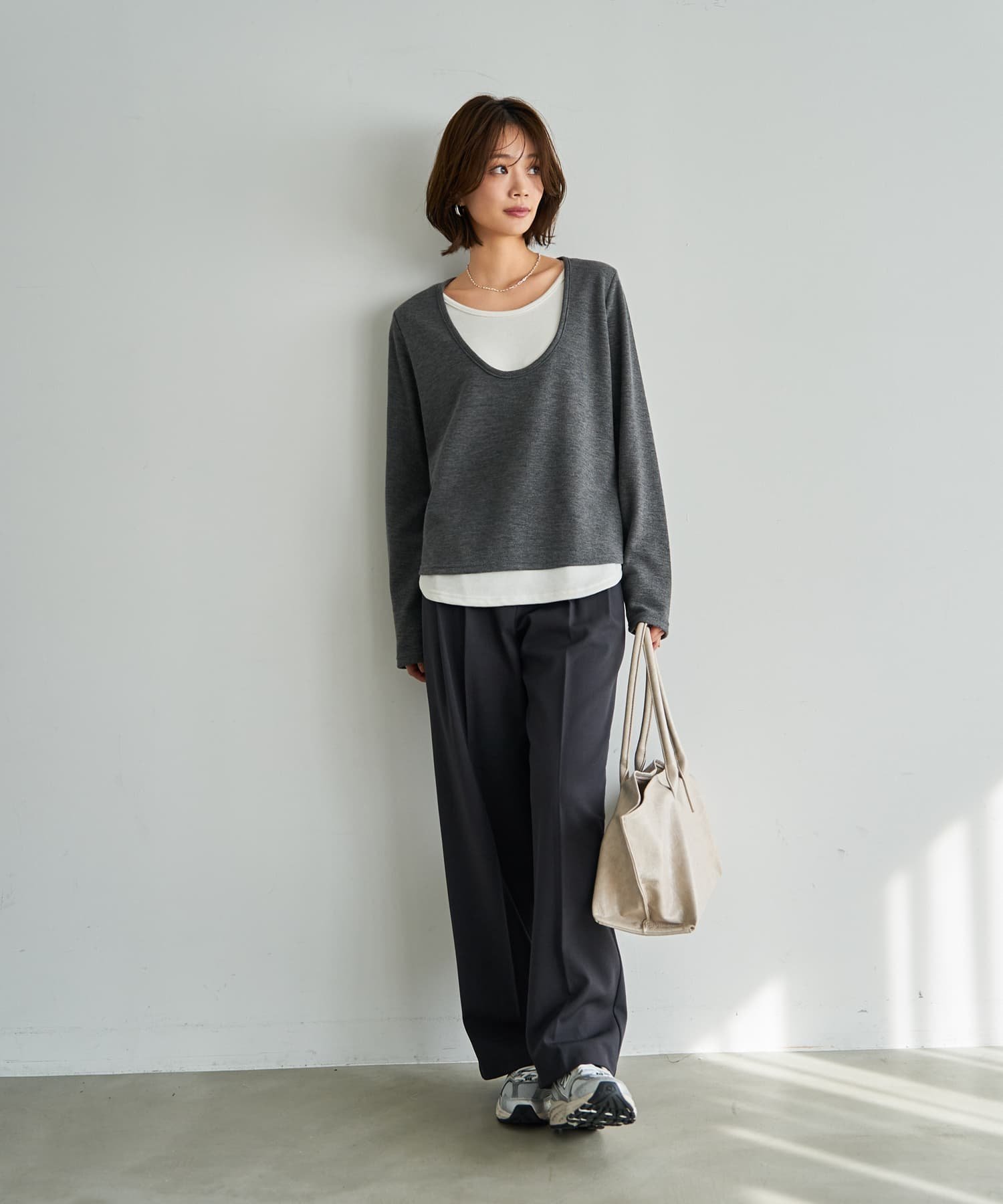 STYLE DELI レイヤードUネックカットソートップス スタイルデリ トップス カットソー・Tシャツ グレー ブラック