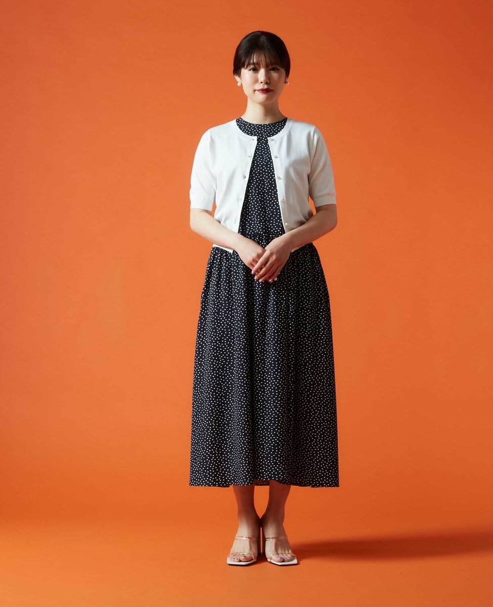 【SALE／50%OFF】TIARA コンパクトカーディガン ティアラ トップス カーディガン ホワイト ブラウン ブラック【送料無料】のサムネイル