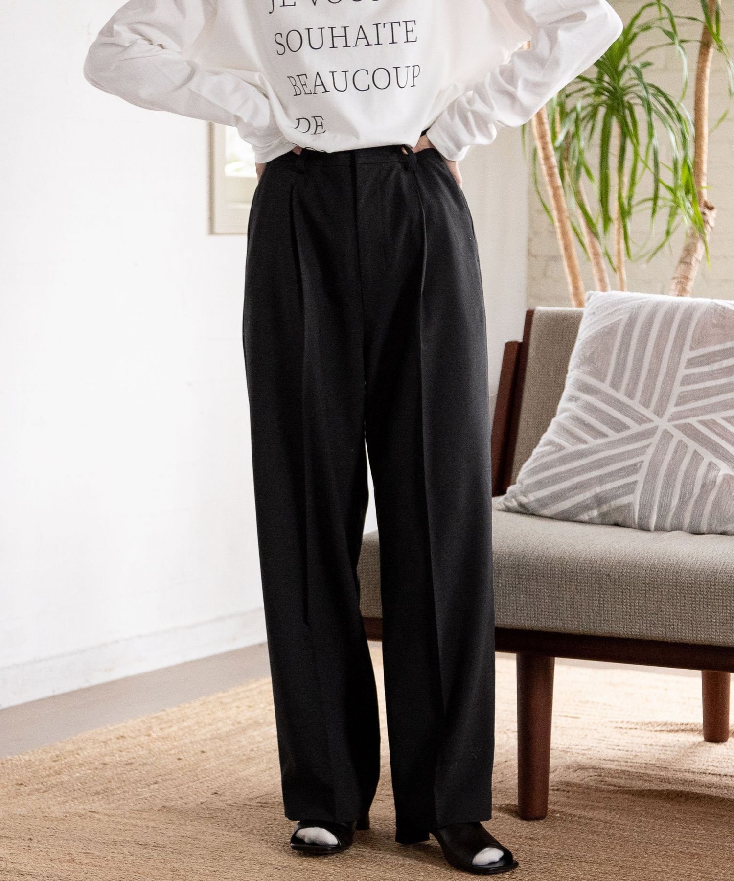 【SALE／65%OFF】LOWRYS FARM (W)スタイルUP/タックワイドP ローリーズファーム パンツ スラックス・ドレスパンツ ブラック ブラウン グリーン ホワイトのサムネイル