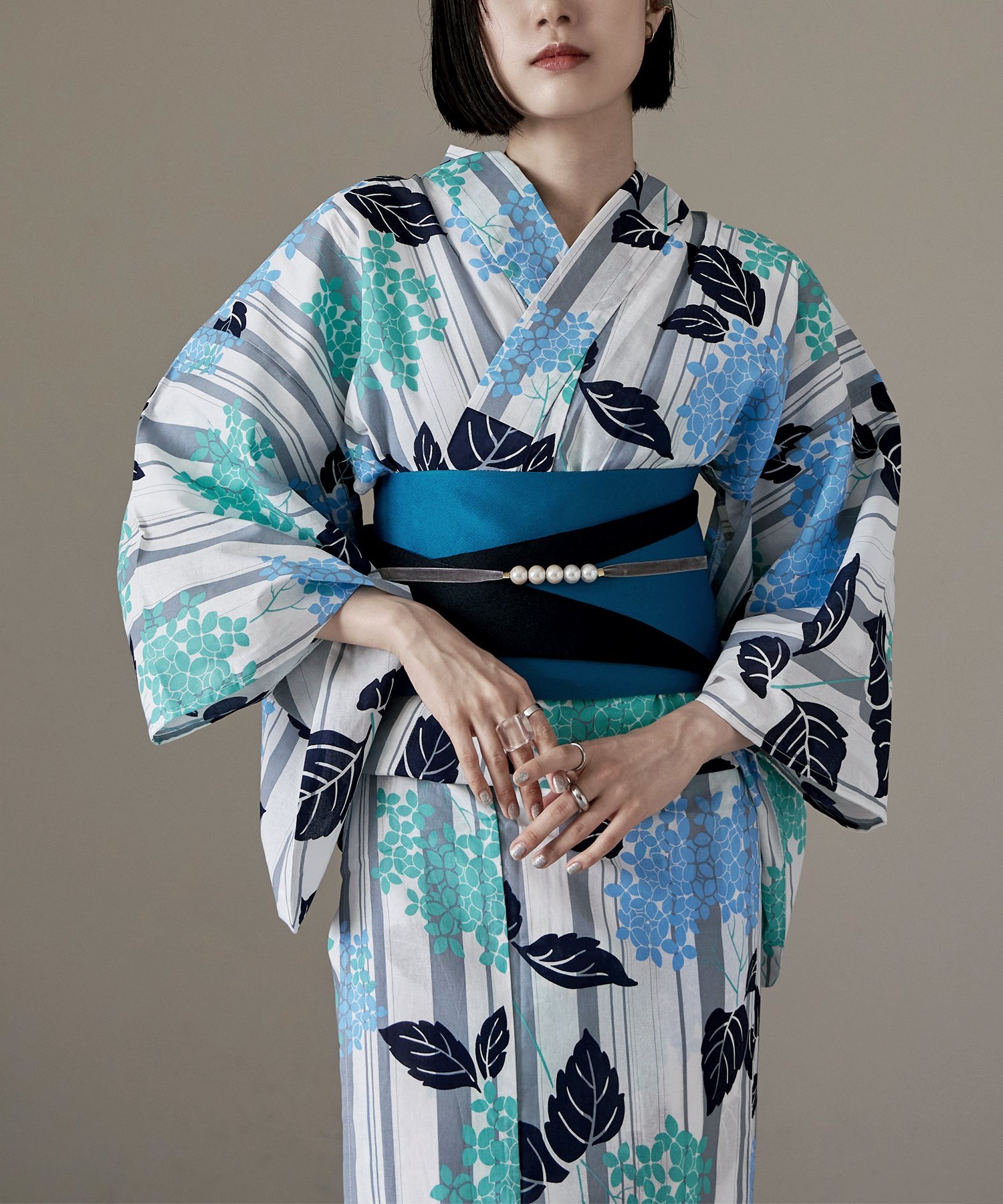 新品タグ付き レディース浴衣単品 クリームホワイト 水色 青 花ストライプ 楽天市場】ストライプ(カラーブルー)(浴衣|和服