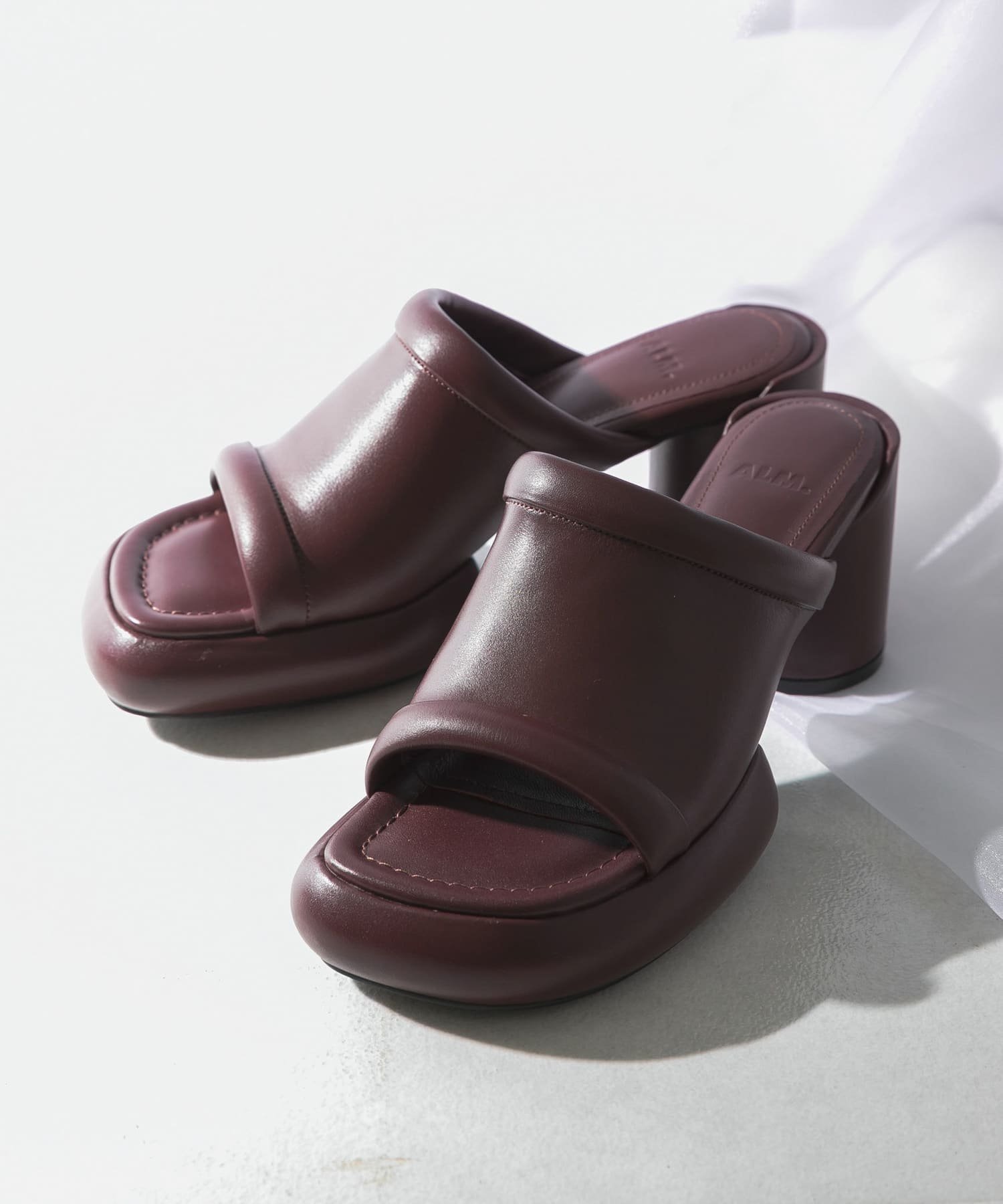 【SALE／50%OFF】URBAN RESEARCH ROSSO ALM. CIELO LEATHER SANDALS アーバンリサーチロッソ シューズ・靴 サンダル ブラック【送料無料】