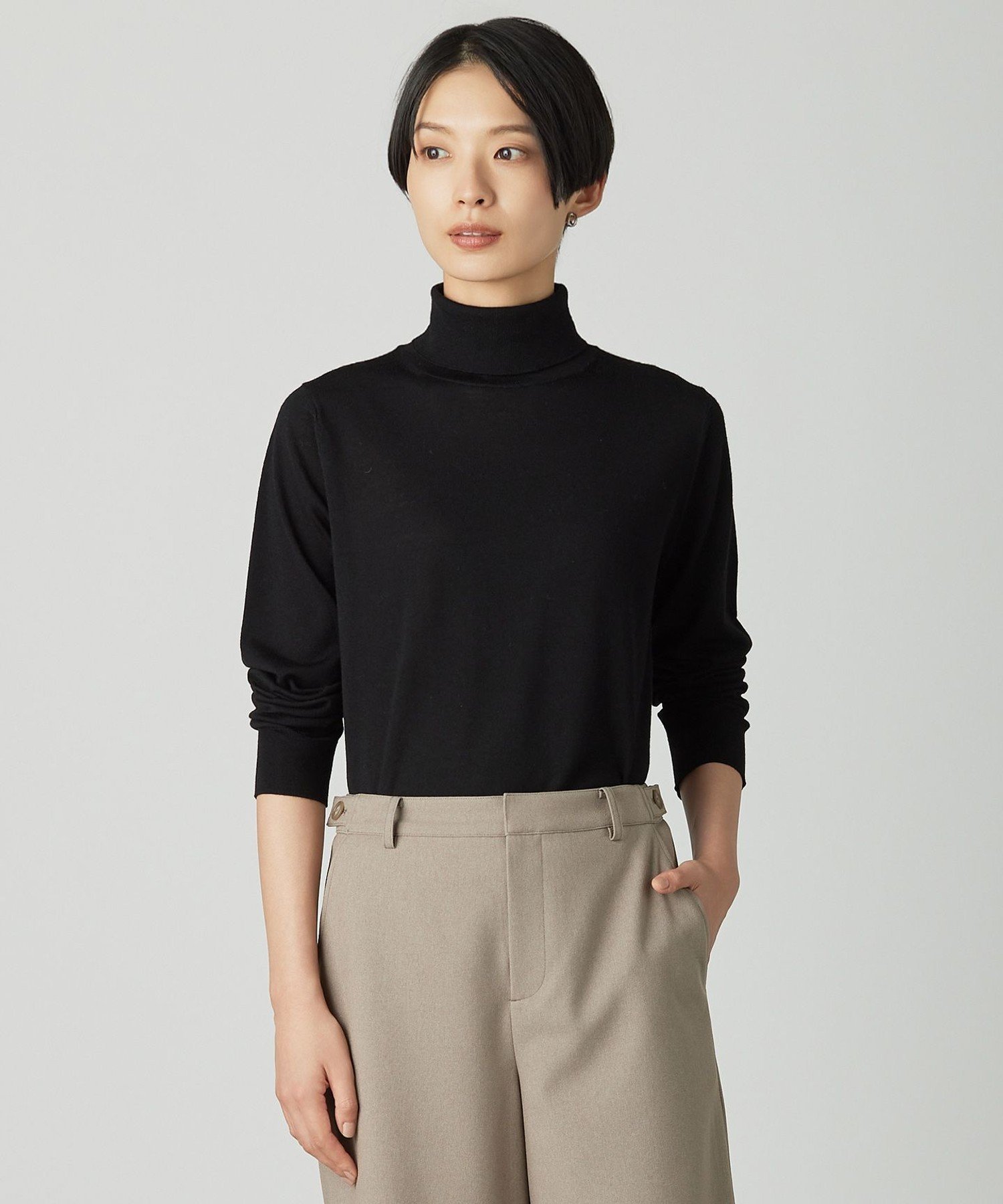 J.PRESS PURE WOOL タートルネック ニット ジェイプレス トップス ニット ホワイト ブラック グレー