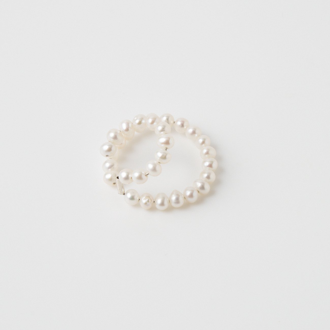 SASKIA DIEZ FW PEARL EARCUFF DOUBLE エリオポール アクセサリー・腕時計 ピアス ホワイト【送料無料】