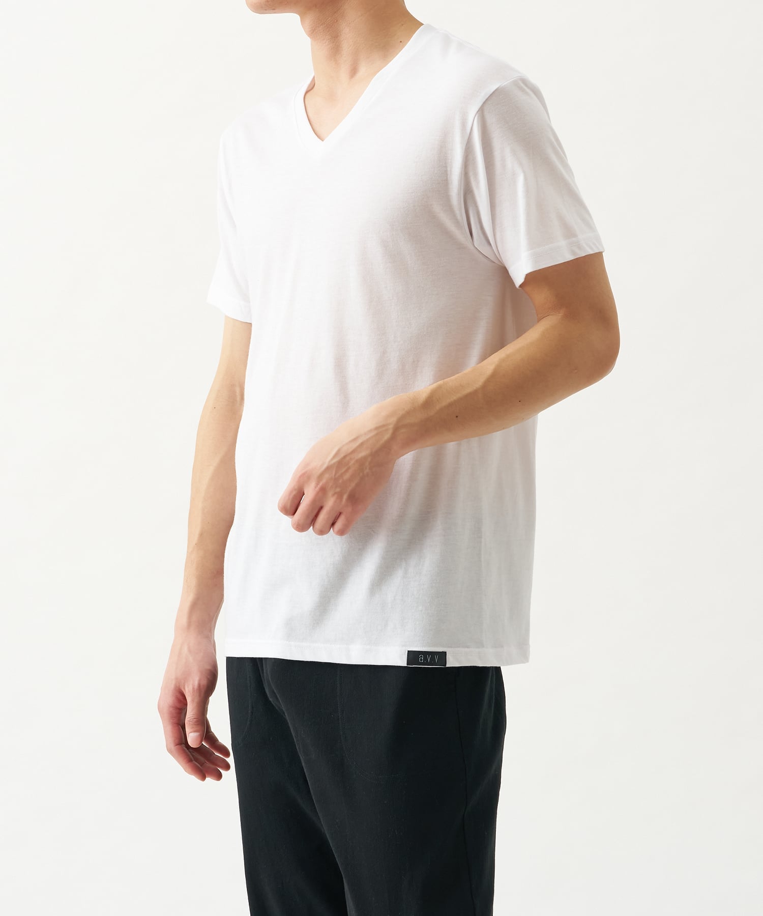 a.v.v Tシャツ 半袖 メンズ 綿 通気性 吸湿性 Vネック 無地 シンプル カジュアル ブランド 夏服 ルームウェア 普段着 父の日 プレゼント 白 黒 ショップ-アルテキミコ トップス カットソー・Tシャツ ホワイト ブラック